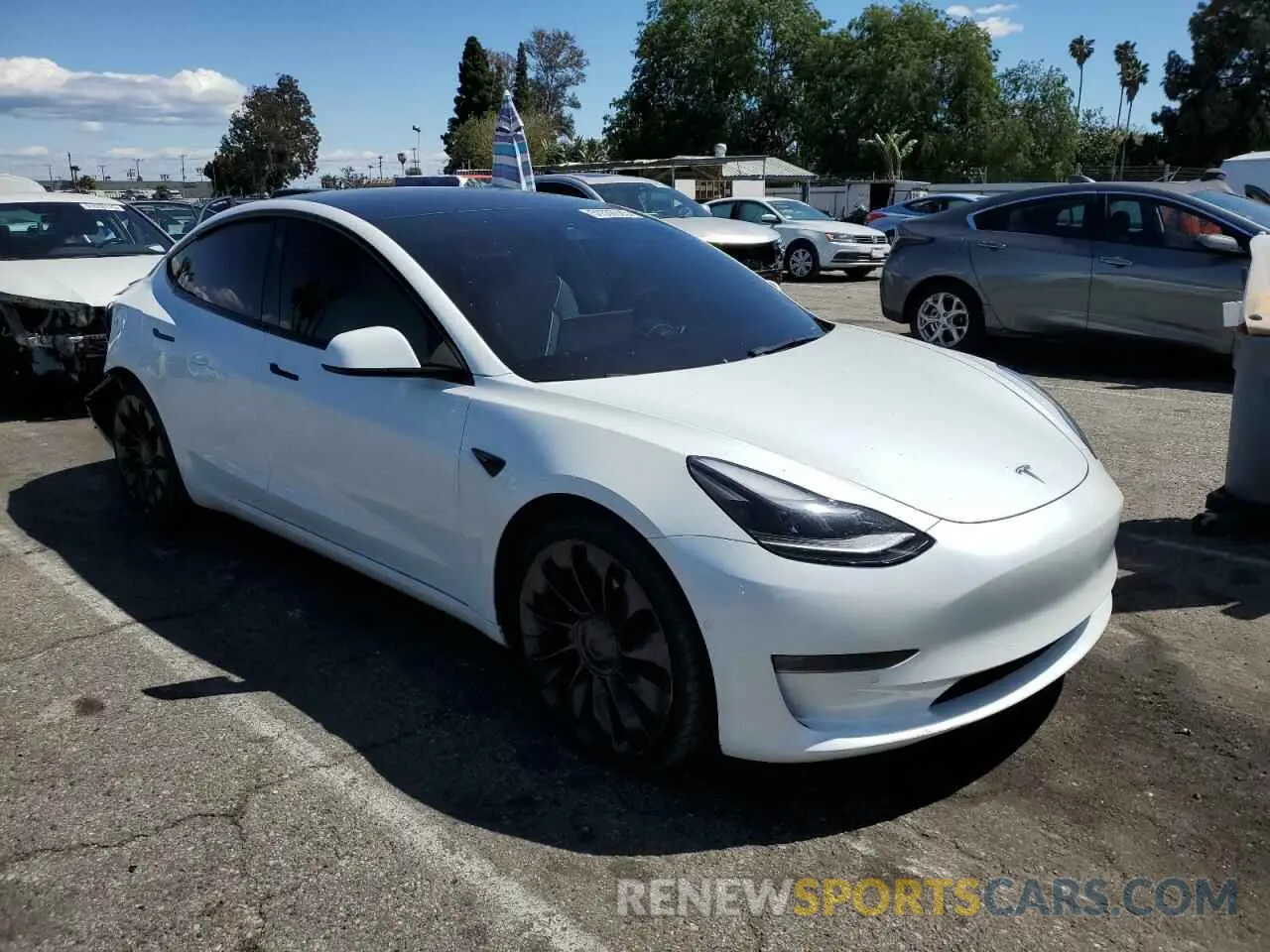 4 fotografías del automóvil dañado 5YJ3E1EC7NF248083 TESLA MODEL 3 2022