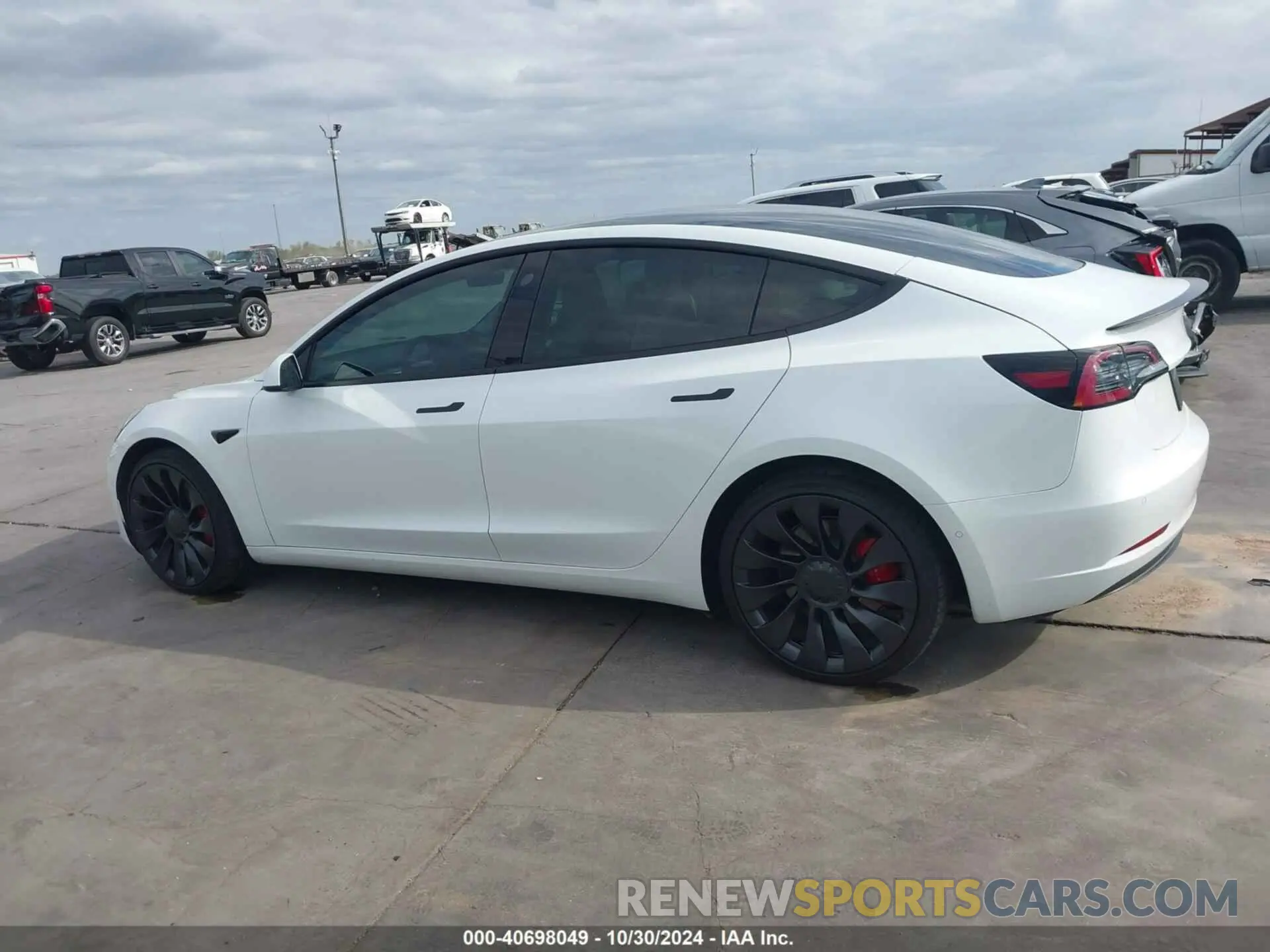 14 fotografías del automóvil dañado 5YJ3E1EC8NF163155 TESLA MODEL 3 2022