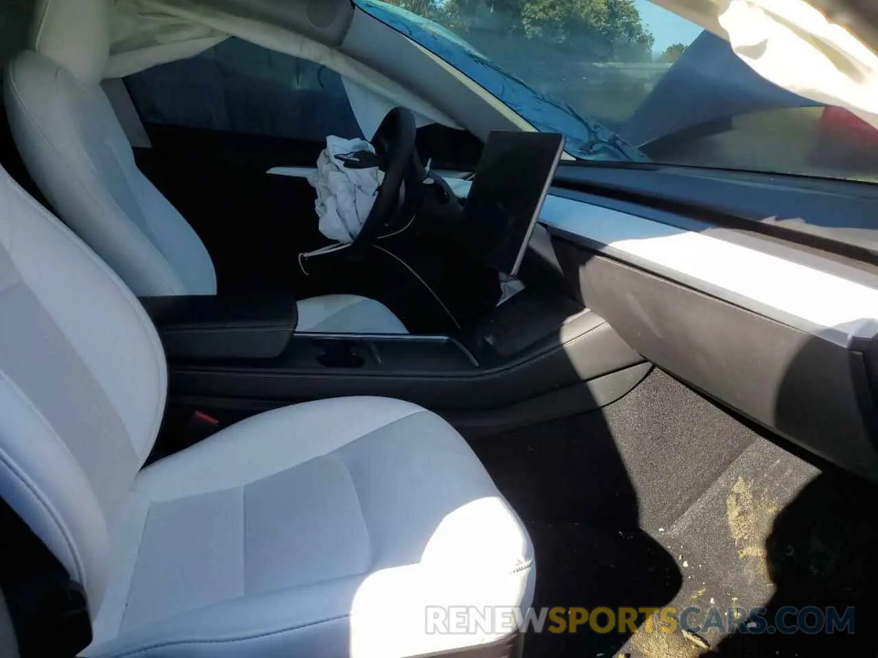 5 fotografías del automóvil dañado 5YJ3E1EC8NF238226 TESLA MODEL 3 2022