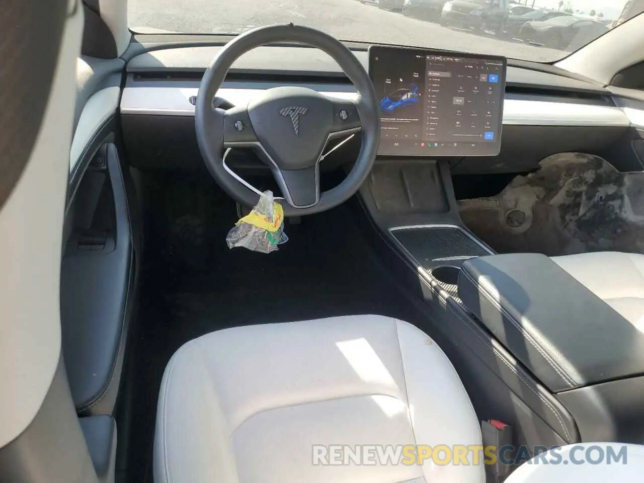 8 fotografías del automóvil dañado 5YJ3E1ECXNF195590 TESLA MODEL 3 2022