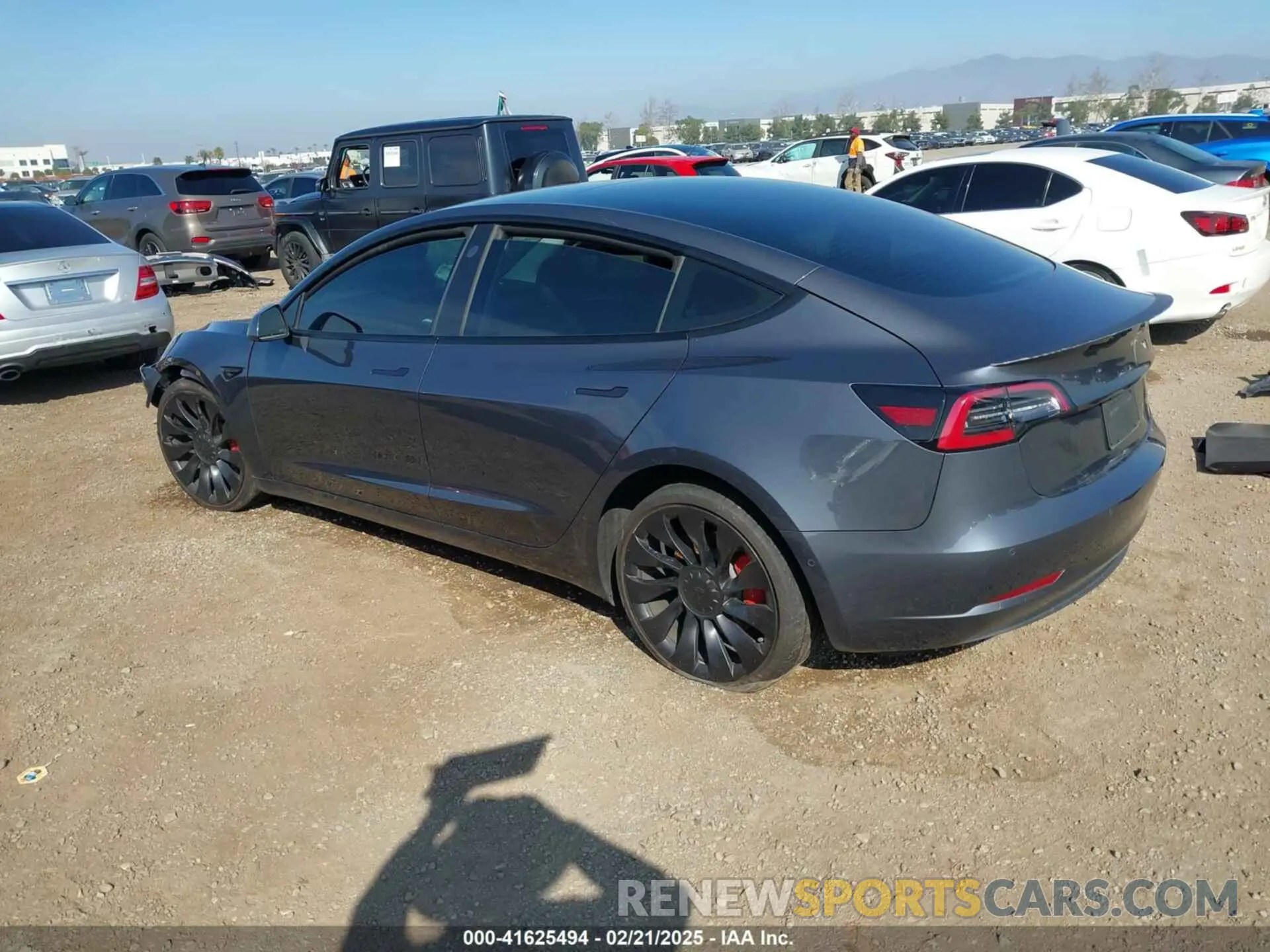 3 fotografías del automóvil dañado 5YJ3E1ECXNF264830 TESLA MODEL 3 2022