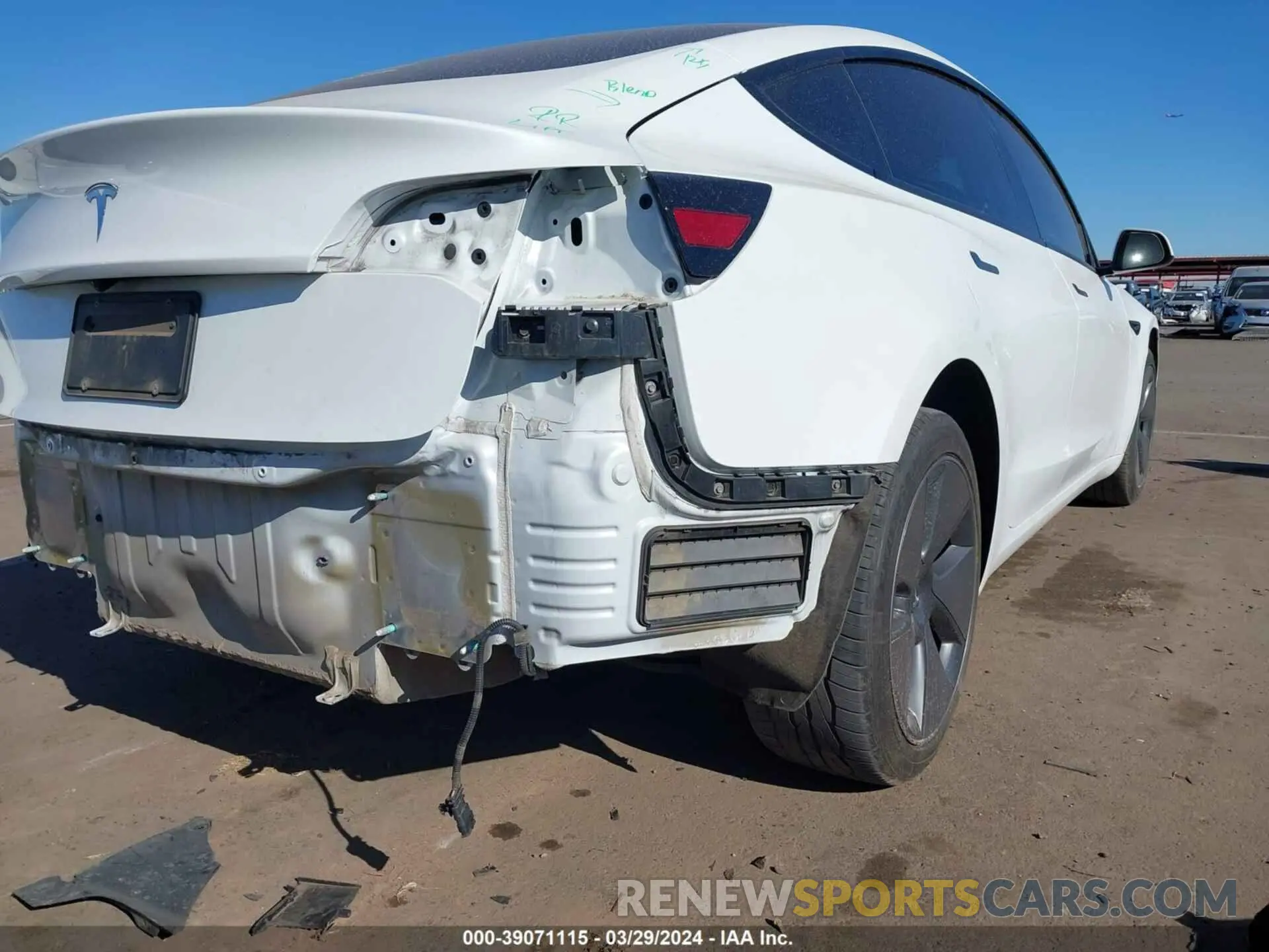 20 fotografías del automóvil dañado 5YJ3E1EA0PF411903 TESLA MODEL 3 2023
