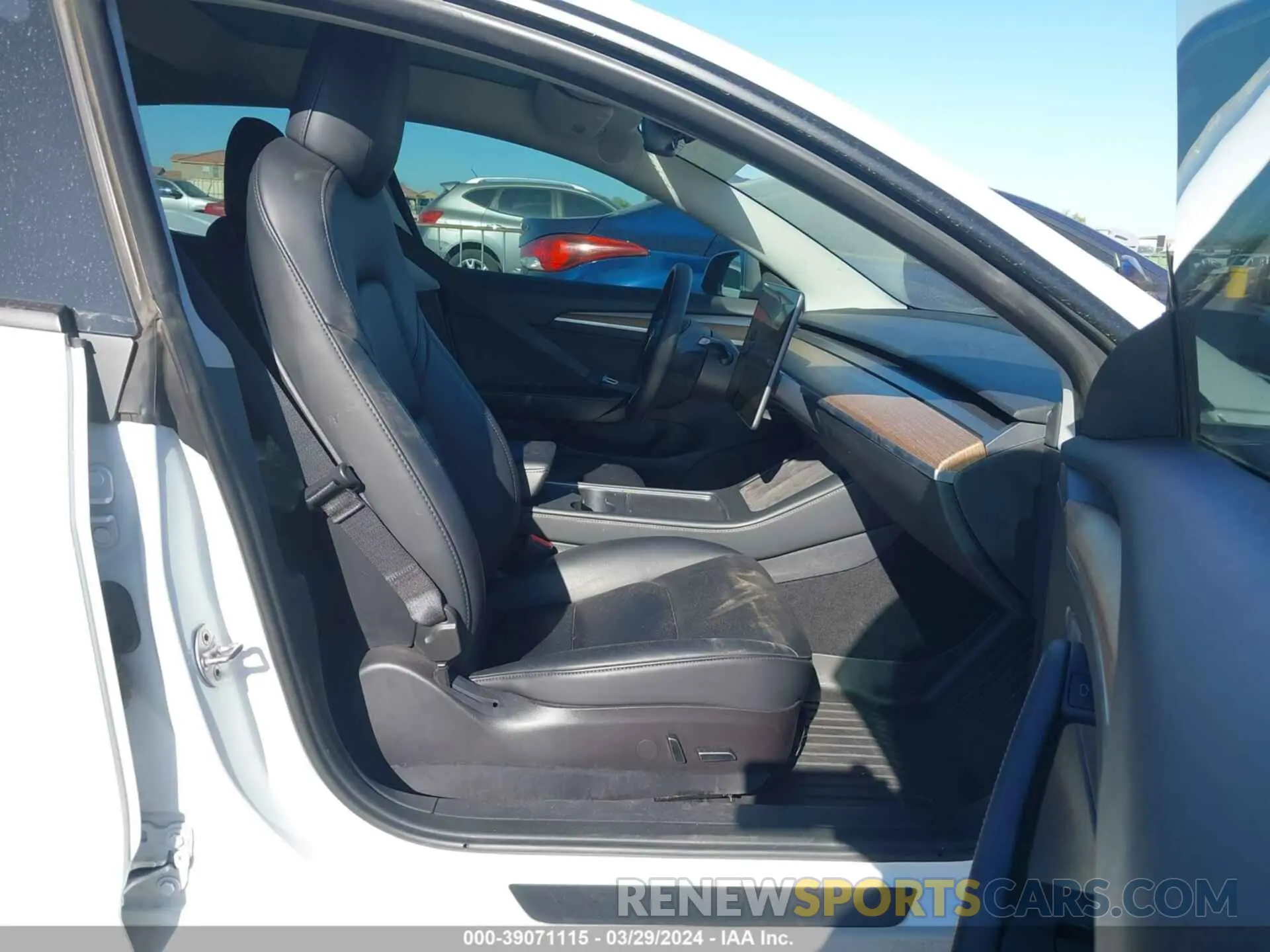 5 fotografías del automóvil dañado 5YJ3E1EA0PF411903 TESLA MODEL 3 2023
