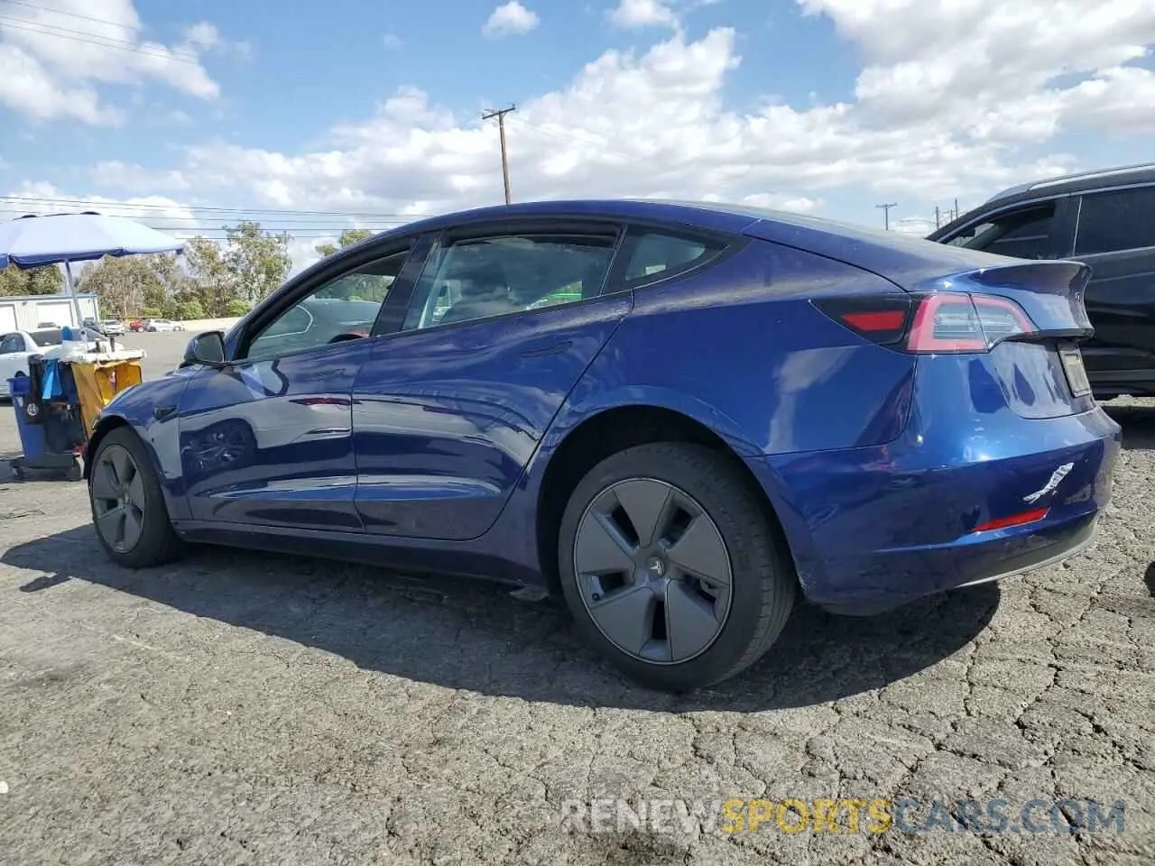 2 fotografías del automóvil dañado 5YJ3E1EA0PF418933 TESLA MODEL 3 2023