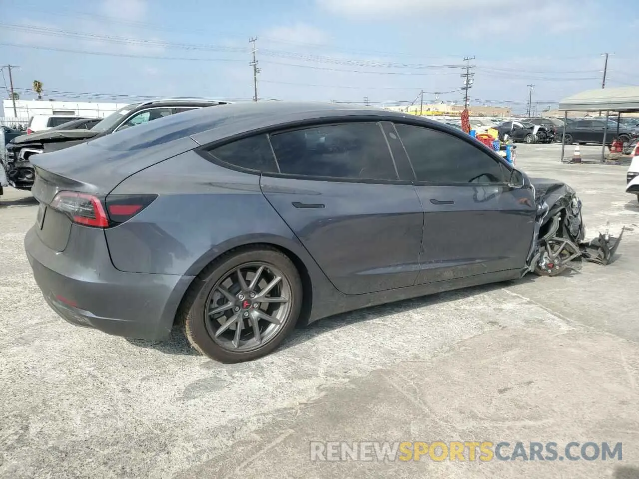 3 fotografías del automóvil dañado 5YJ3E1EA0PF453973 TESLA MODEL 3 2023