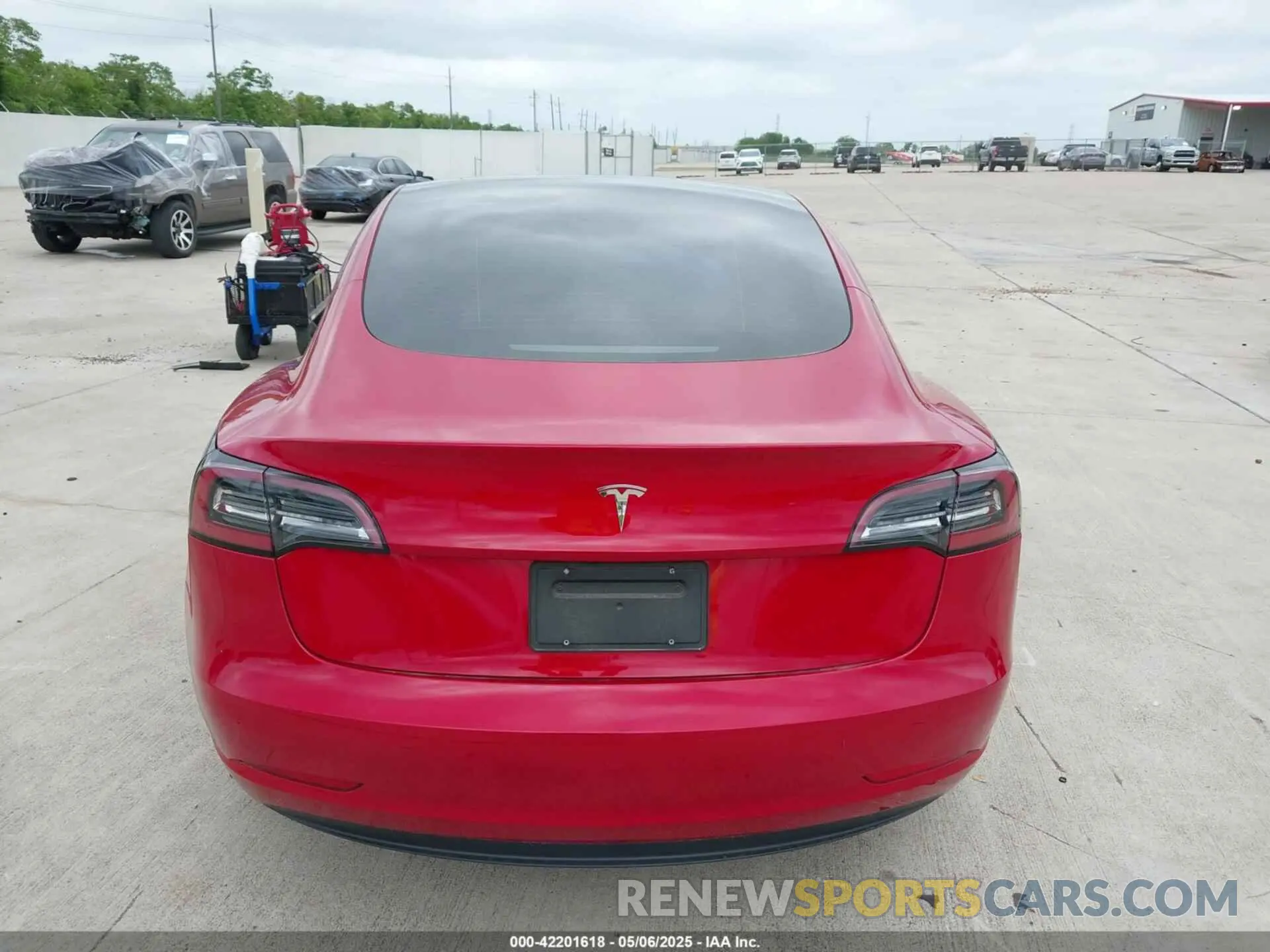 15 fotografías del automóvil dañado 5YJ3E1EA0PF455058 TESLA MODEL 3 2023