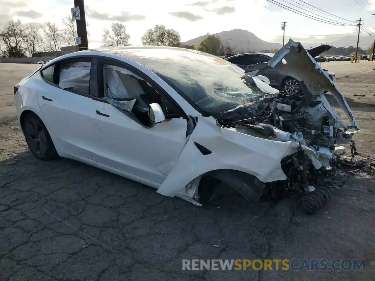 4 fotografías del automóvil dañado 5YJ3E1EA0PF466982 TESLA MODEL 3 2023