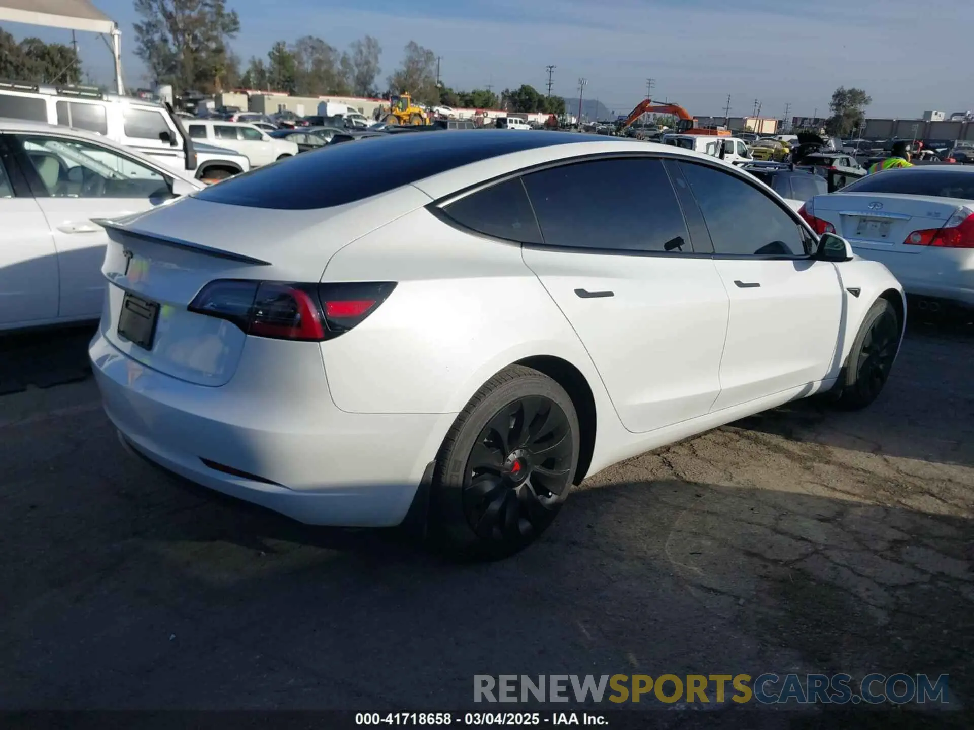4 fotografías del automóvil dañado 5YJ3E1EA0PF503352 TESLA MODEL 3 2023