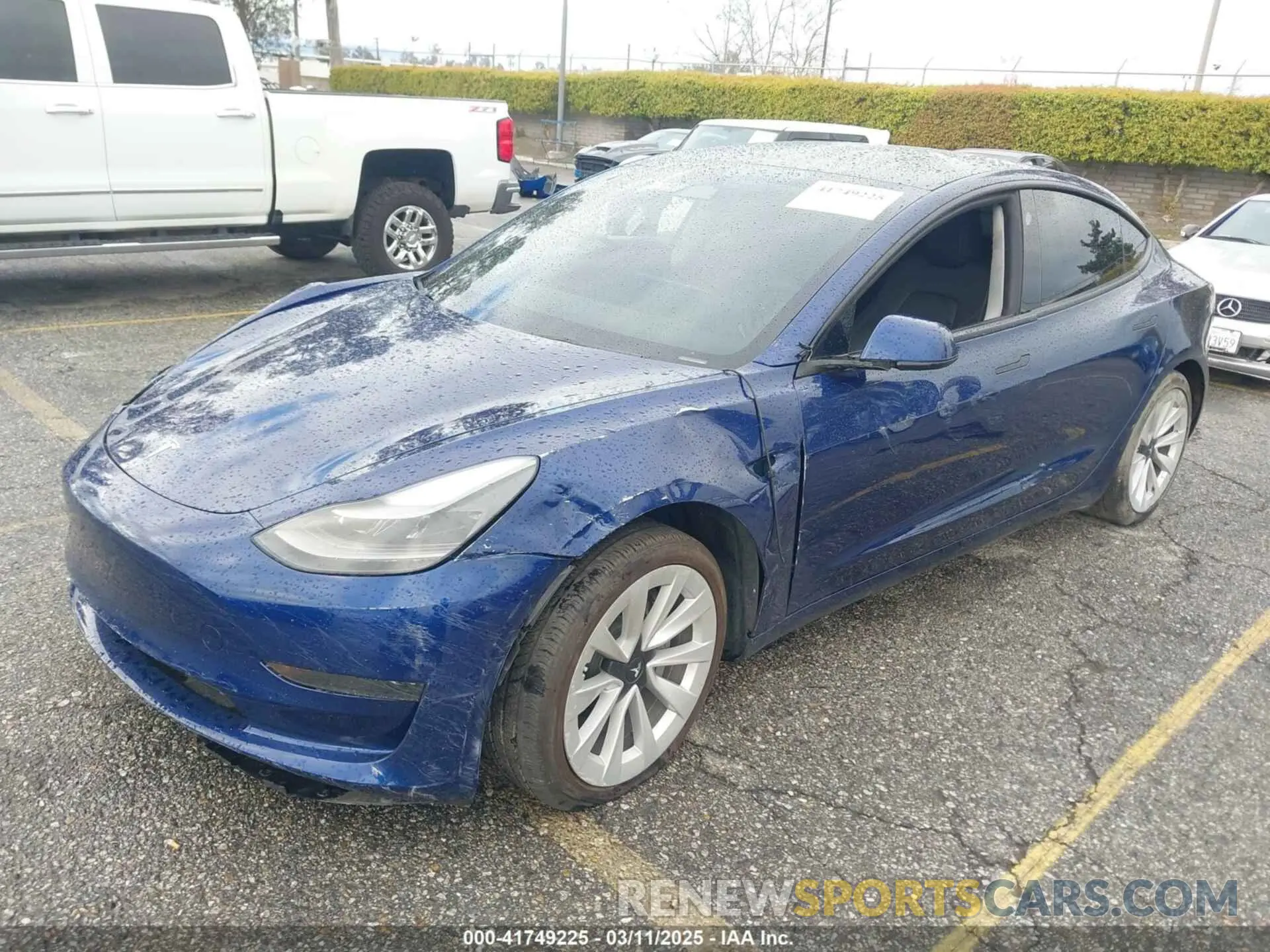 2 fotografías del automóvil dañado 5YJ3E1EA0PF518983 TESLA MODEL 3 2023