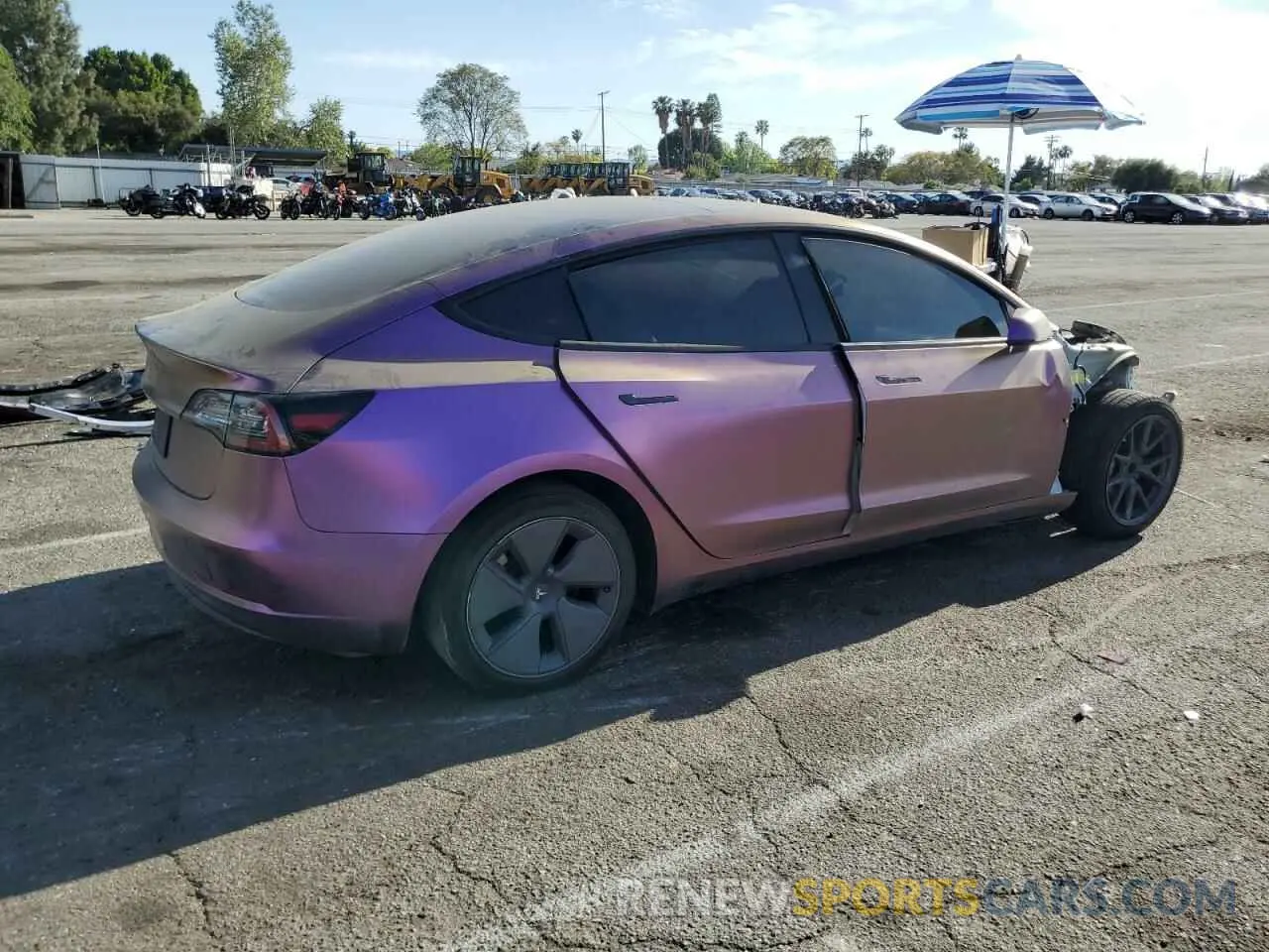 3 fotografías del automóvil dañado 5YJ3E1EA0PF551630 TESLA MODEL 3 2023