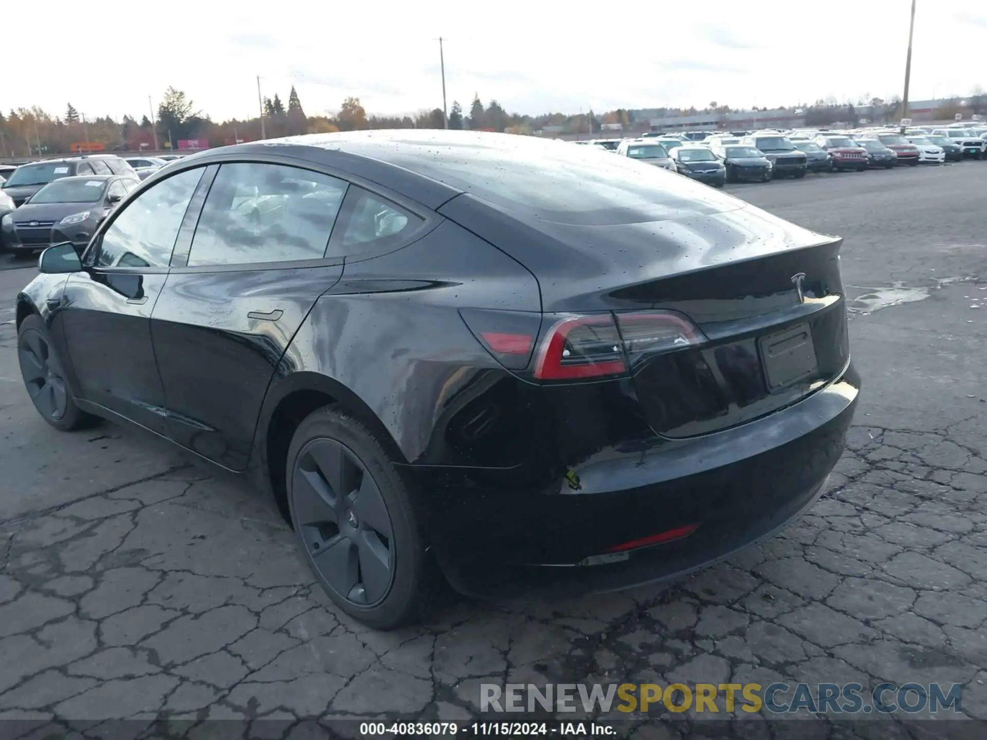 3 fotografías del automóvil dañado 5YJ3E1EA0PF560814 TESLA MODEL 3 2023