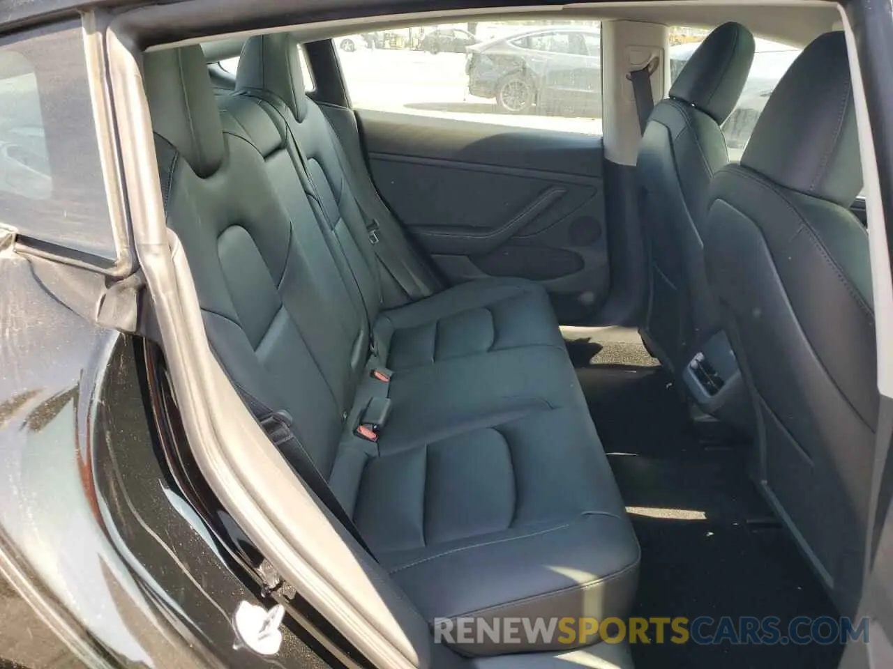 10 fotografías del automóvil dañado 5YJ3E1EA0PF585020 TESLA MODEL 3 2023