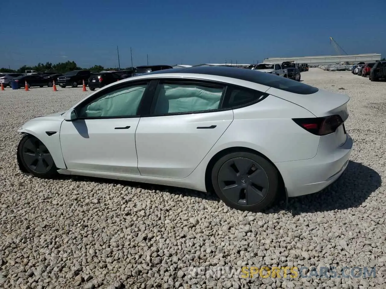 2 fotografías del automóvil dañado 5YJ3E1EA0PF598267 TESLA MODEL 3 2023