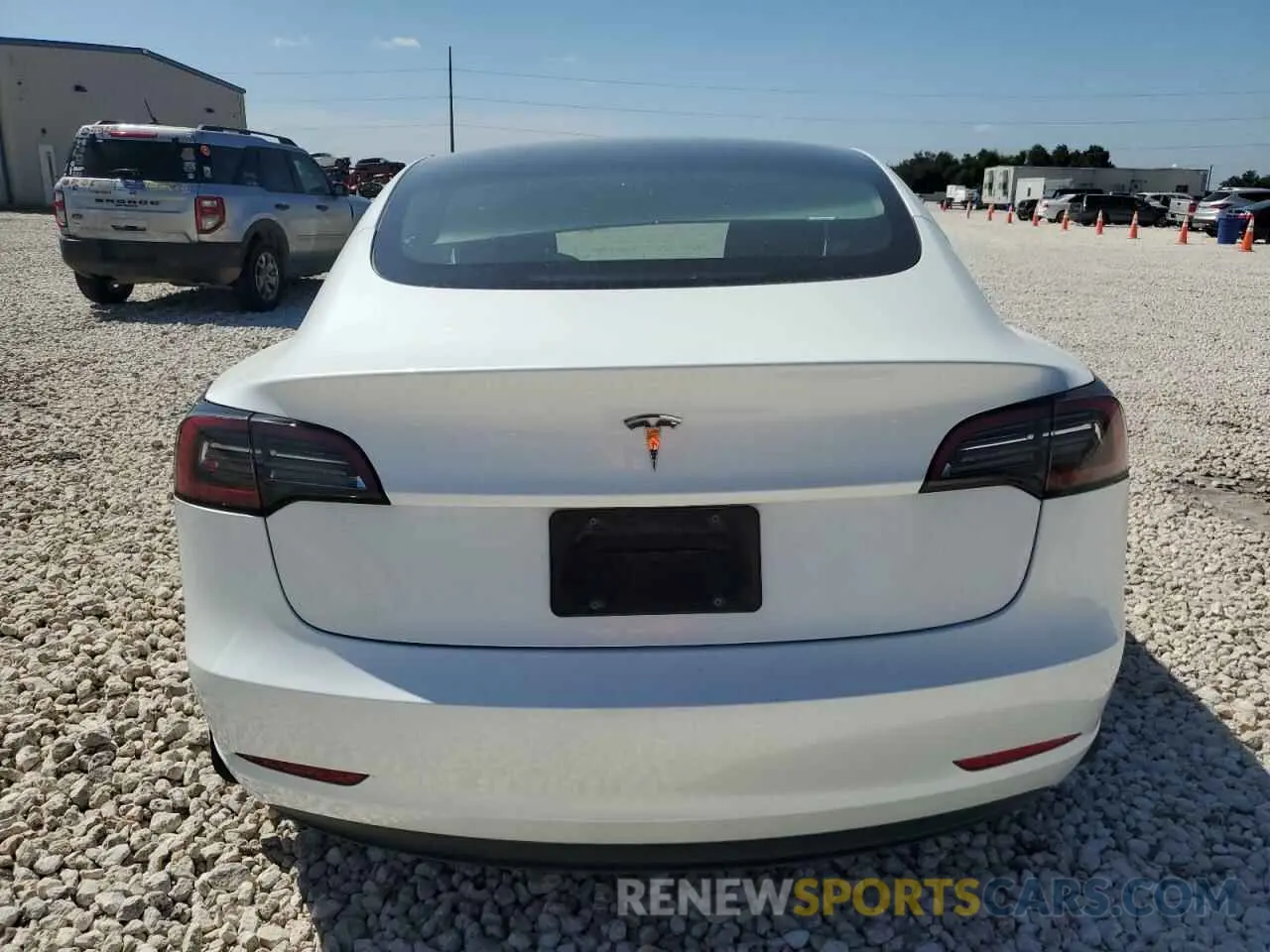 6 fotografías del automóvil dañado 5YJ3E1EA0PF598267 TESLA MODEL 3 2023