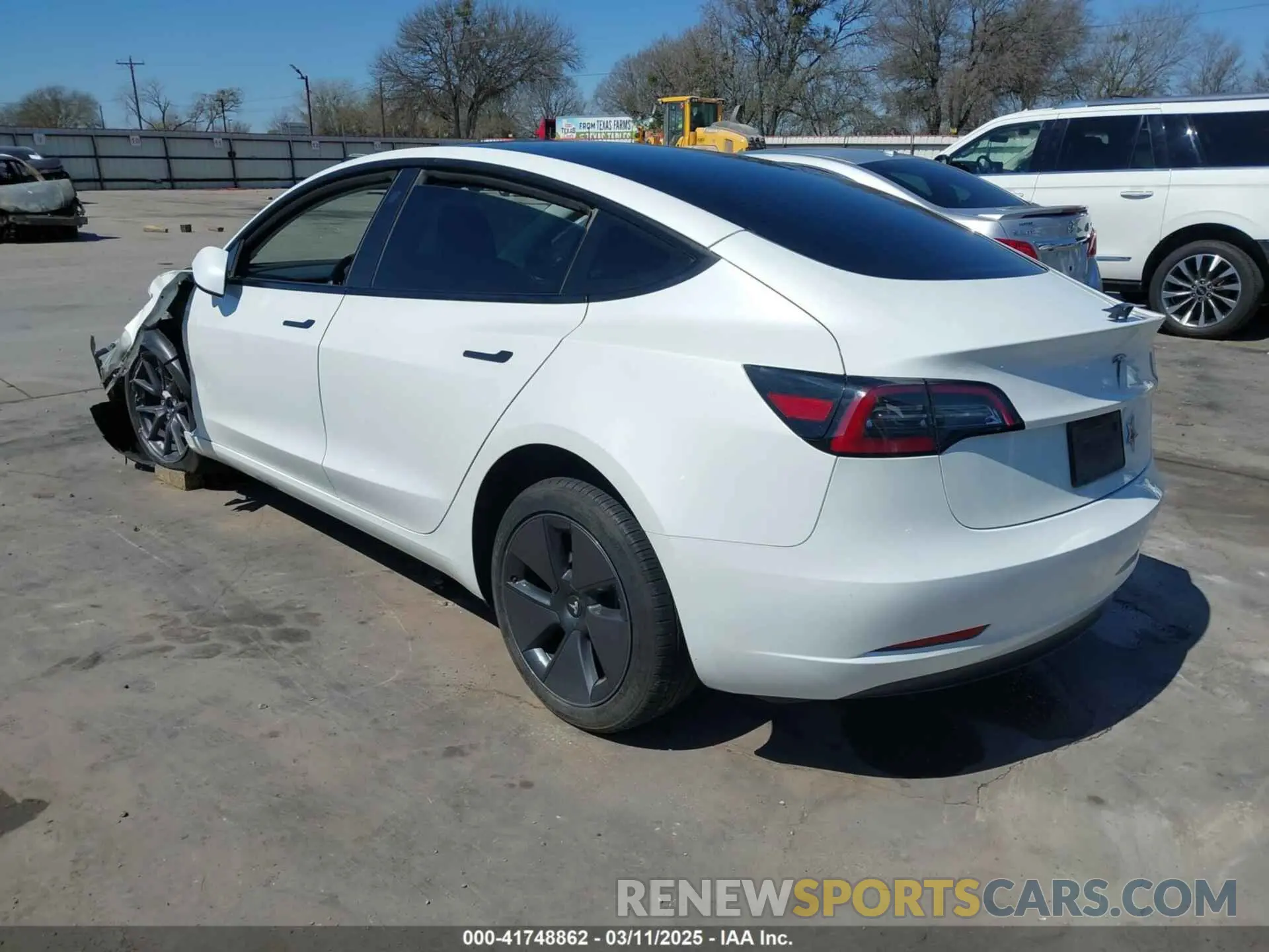 3 fotografías del automóvil dañado 5YJ3E1EA0PF608506 TESLA MODEL 3 2023