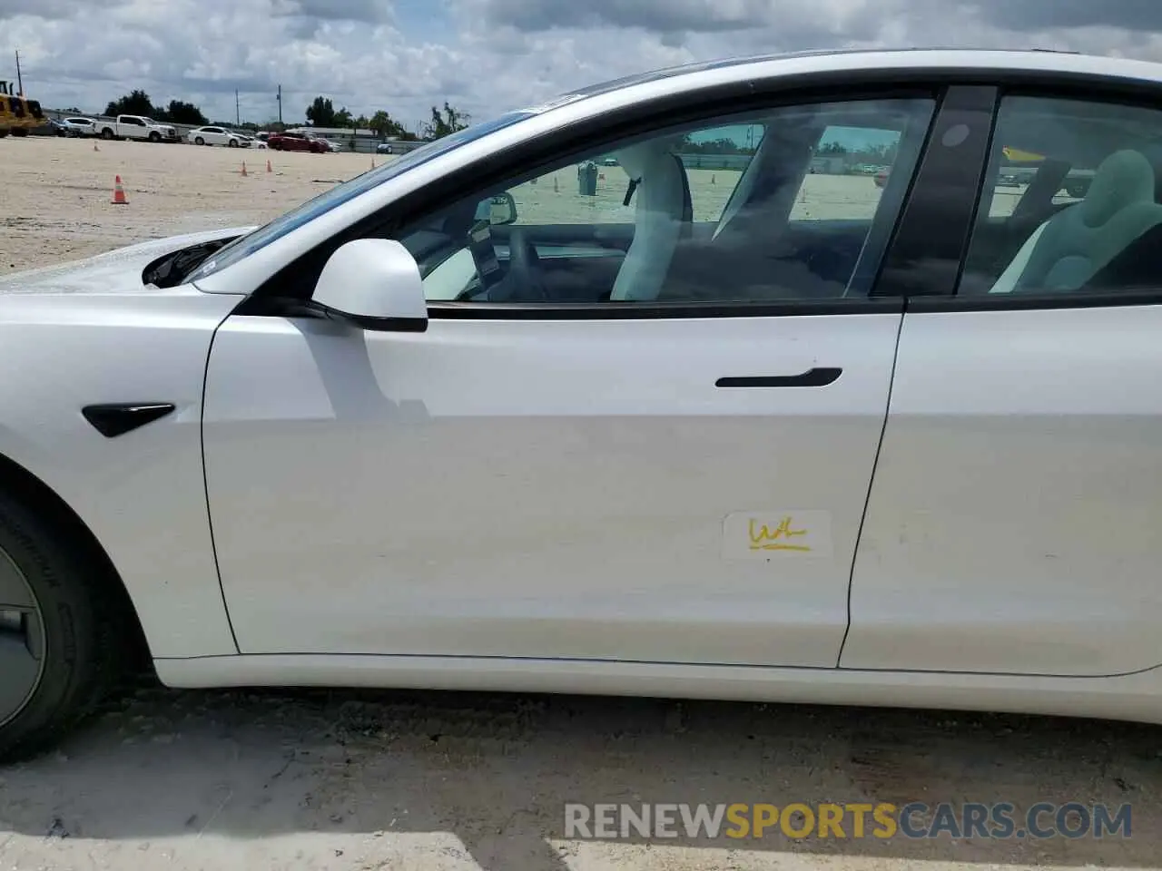 12 fotografías del automóvil dañado 5YJ3E1EA0PF653560 TESLA MODEL 3 2023