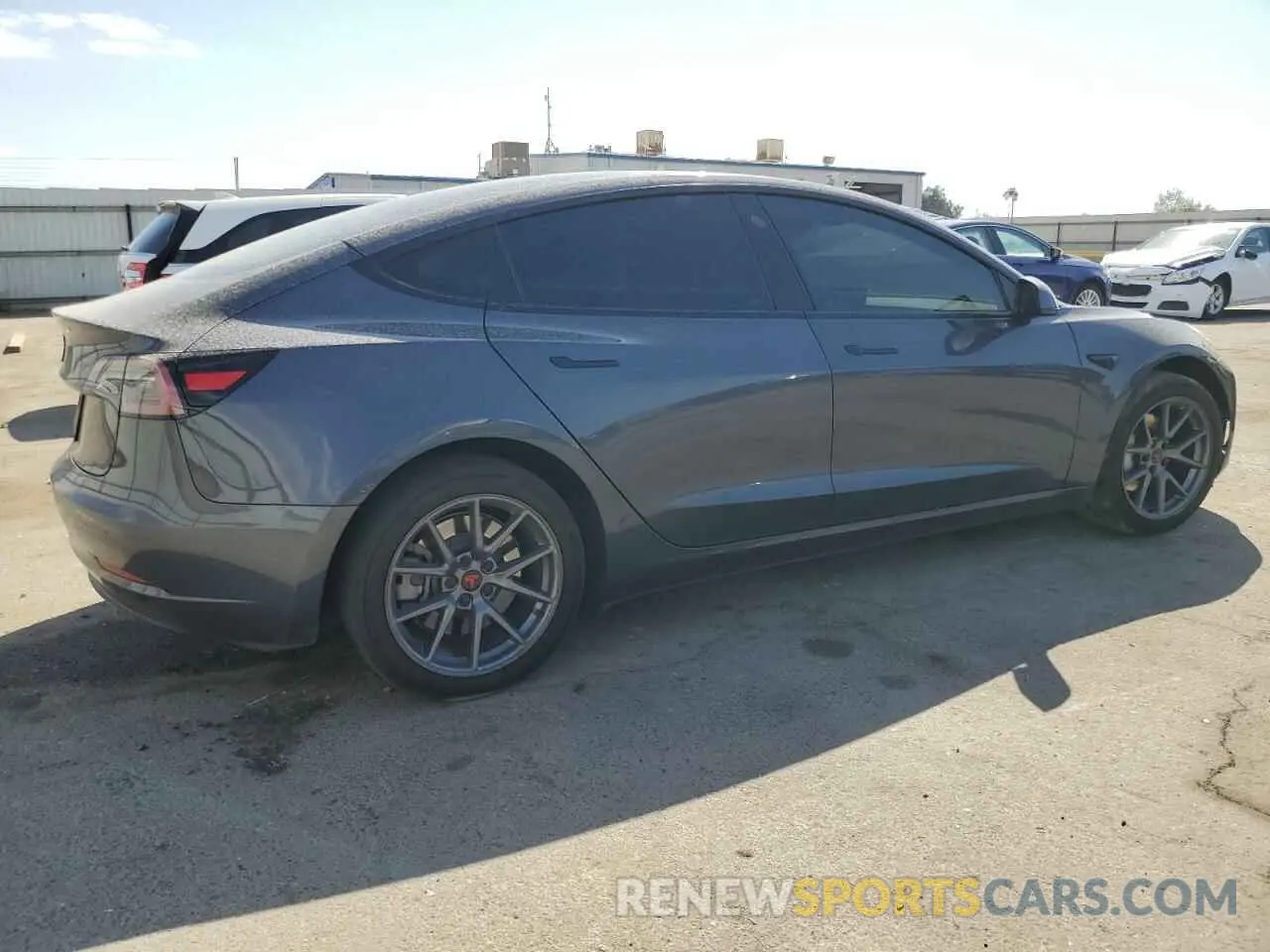 3 fotografías del automóvil dañado 5YJ3E1EA0PF687367 TESLA MODEL 3 2023