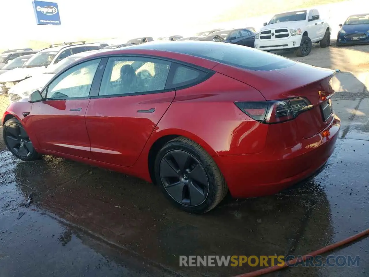 2 fotografías del automóvil dañado 5YJ3E1EA1PF452847 TESLA MODEL 3 2023