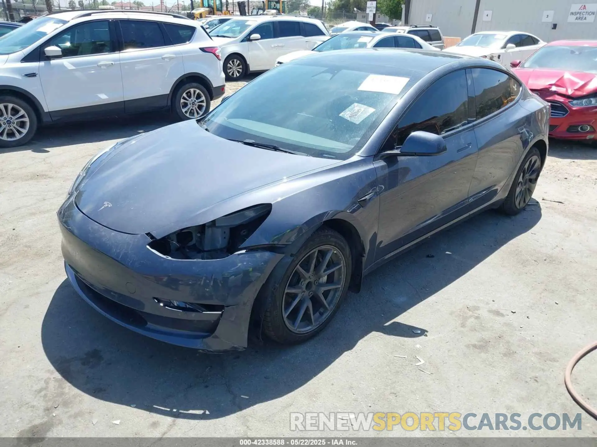 2 fotografías del automóvil dañado 5YJ3E1EA1PF464013 TESLA MODEL 3 2023