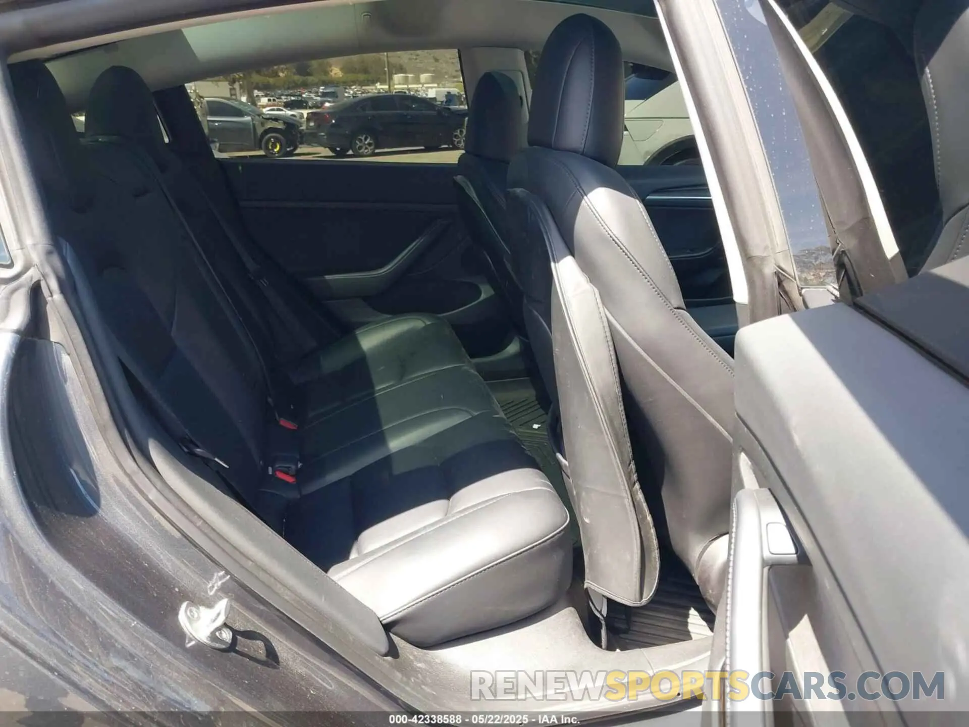 8 fotografías del automóvil dañado 5YJ3E1EA1PF464013 TESLA MODEL 3 2023