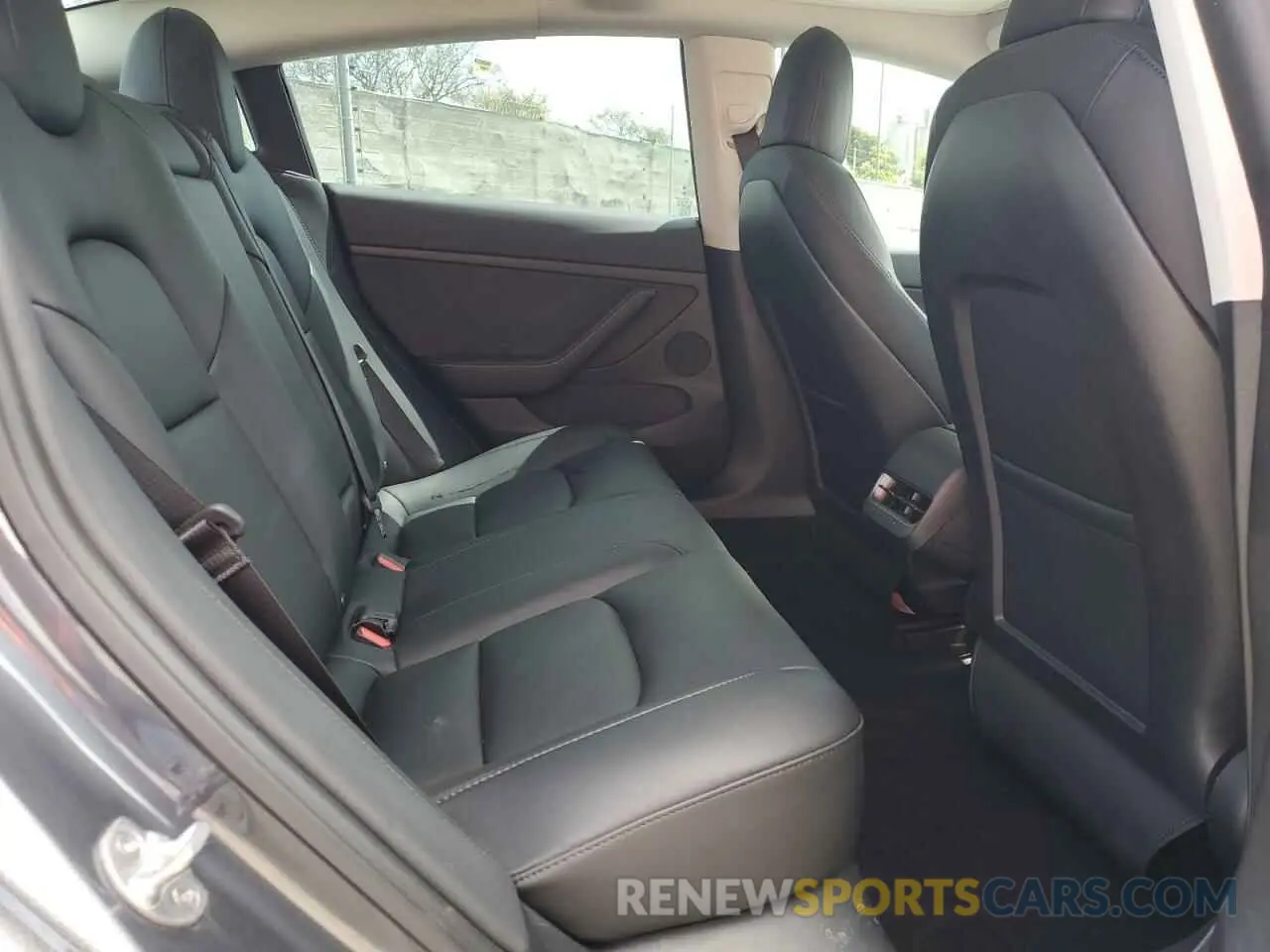 11 fotografías del automóvil dañado 5YJ3E1EA1PF465372 TESLA MODEL 3 2023