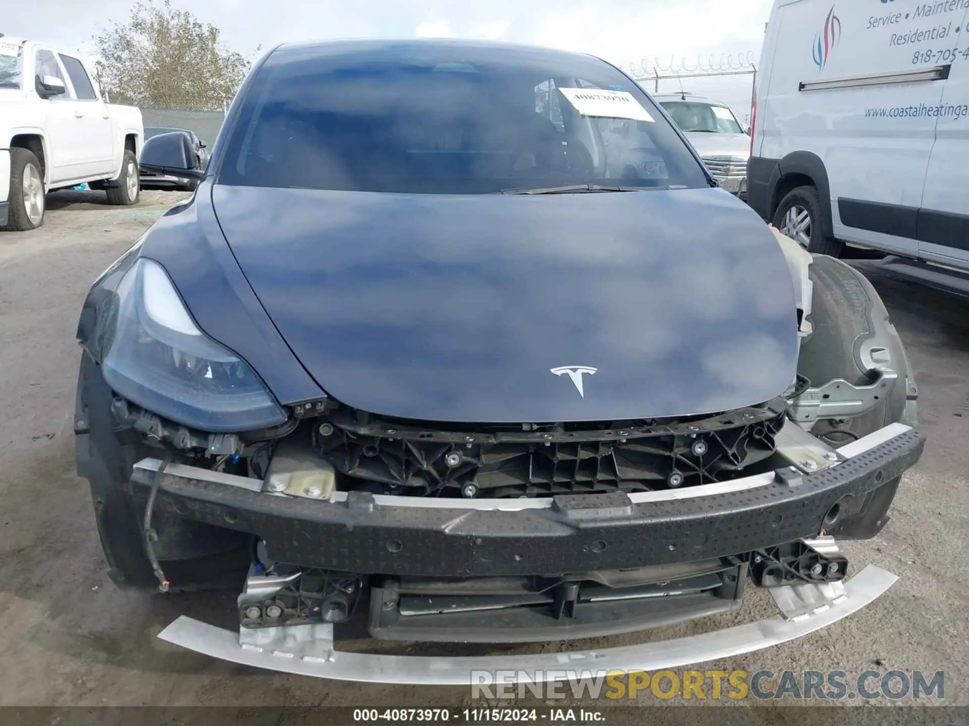 13 fotografías del automóvil dañado 5YJ3E1EA1PF489915 TESLA MODEL 3 2023