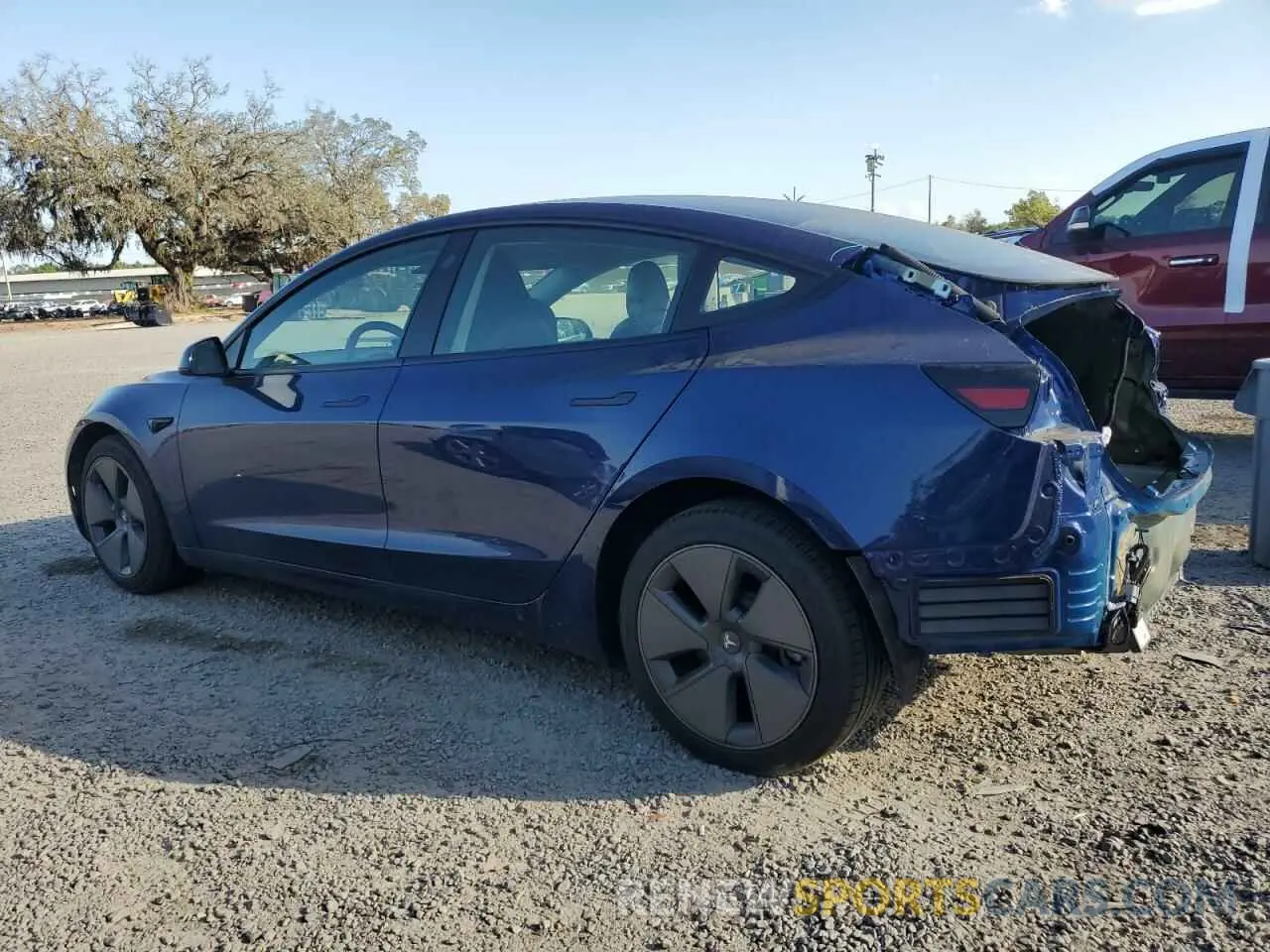 2 fotografías del automóvil dañado 5YJ3E1EA1PF501464 TESLA MODEL 3 2023