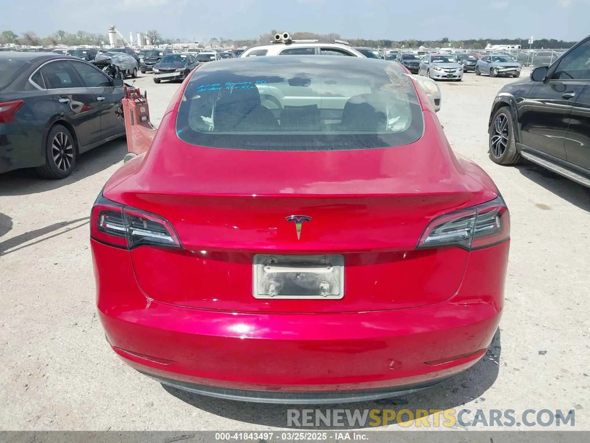 15 fotografías del automóvil dañado 5YJ3E1EA1PF509094 TESLA MODEL 3 2023