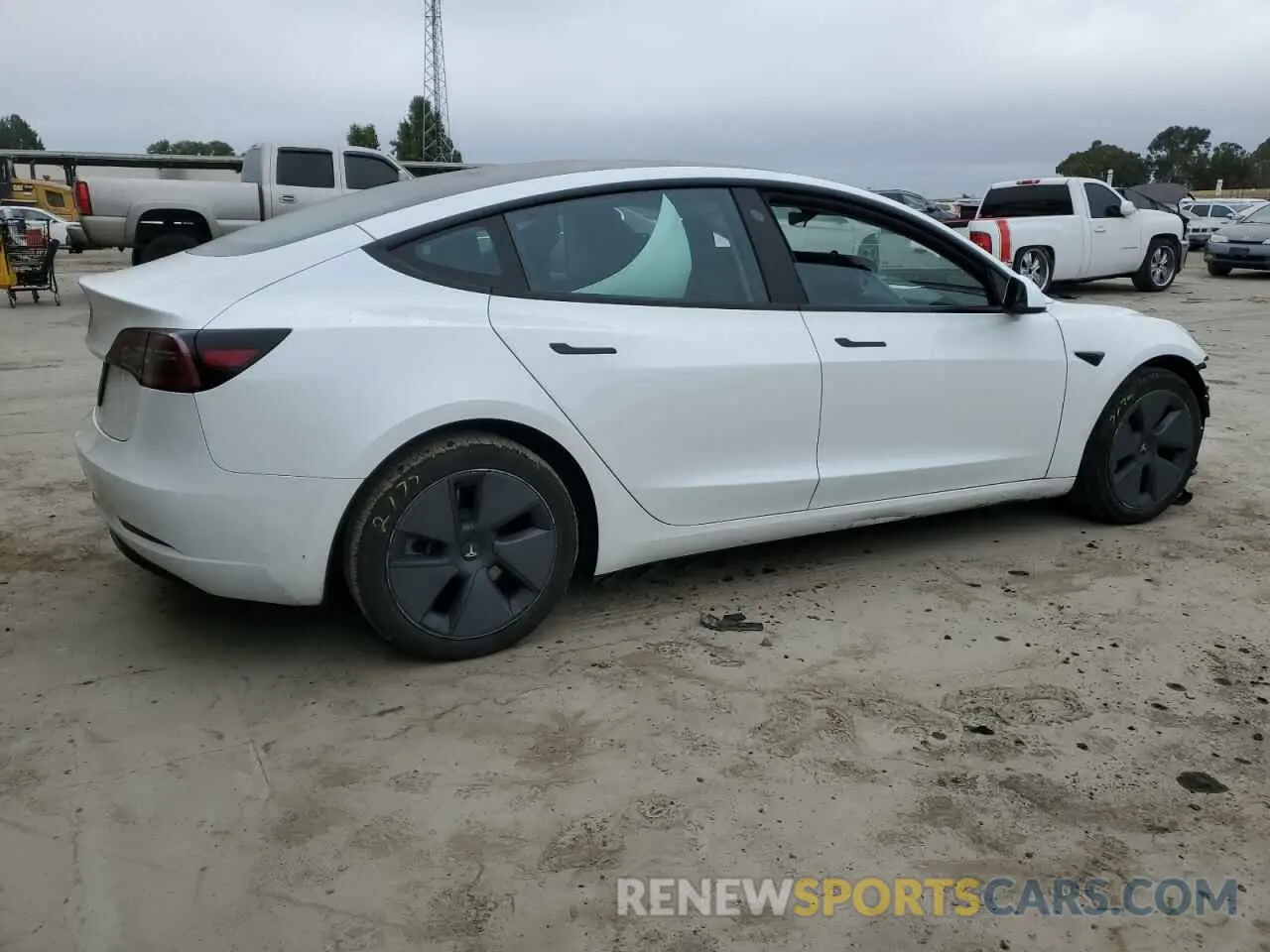 3 fotografías del automóvil dañado 5YJ3E1EA1PF513310 TESLA MODEL 3 2023