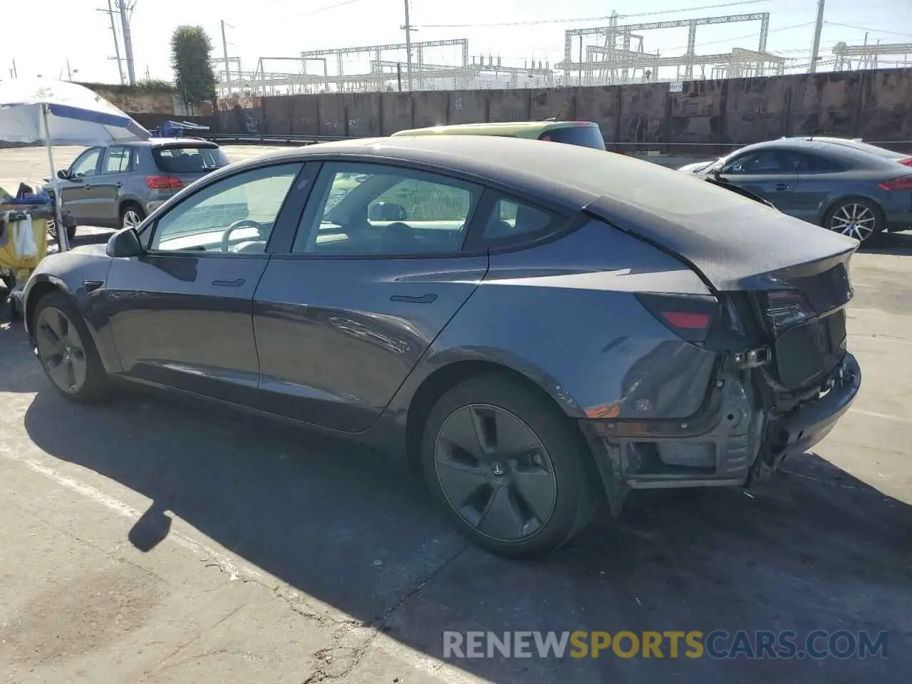 2 fotografías del automóvil dañado 5YJ3E1EA1PF540880 TESLA MODEL 3 2023