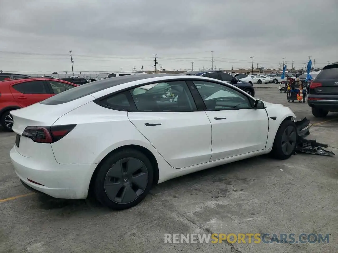3 fotografías del automóvil dañado 5YJ3E1EA1PF561521 TESLA MODEL 3 2023