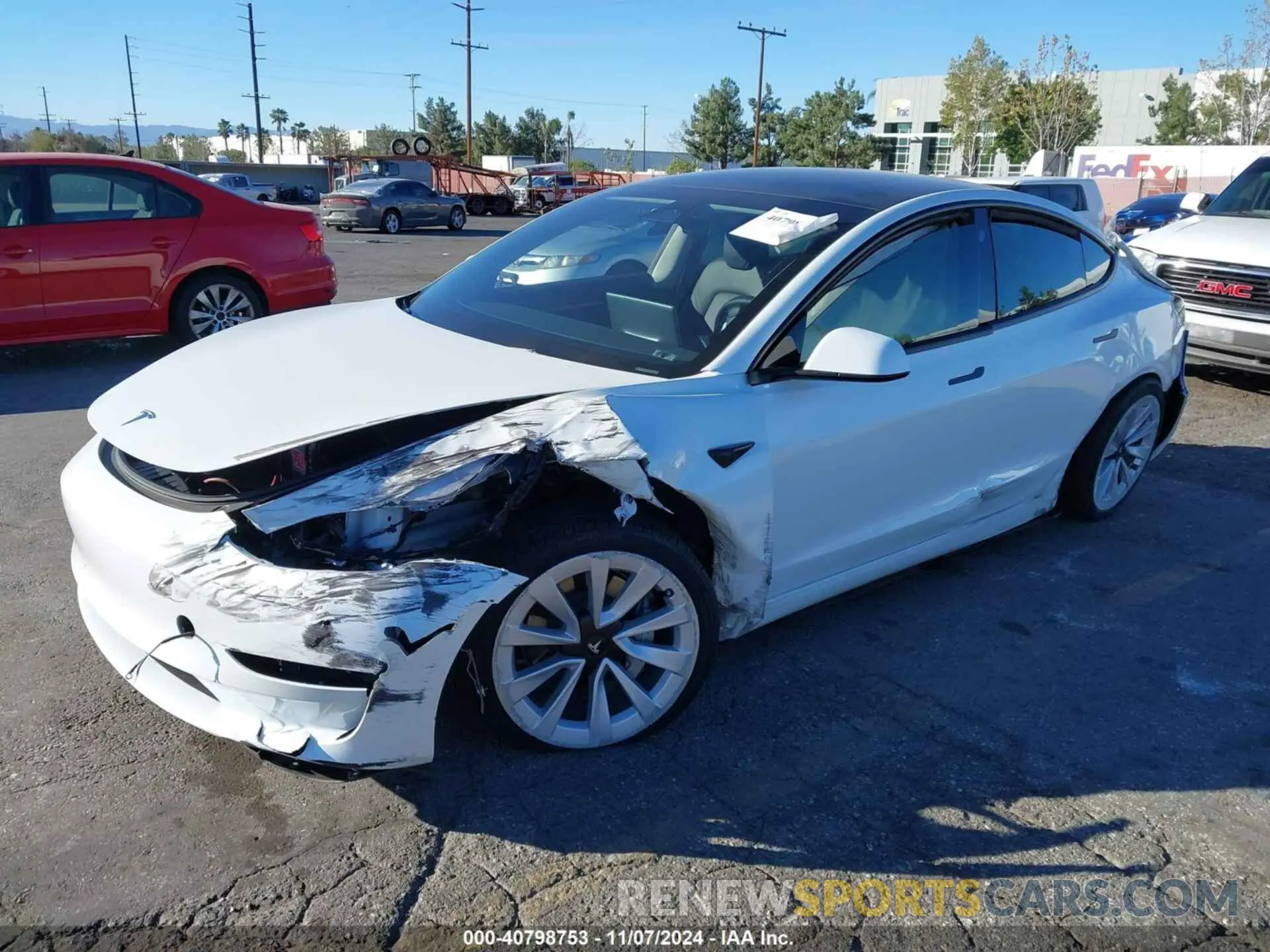 2 fotografías del automóvil dañado 5YJ3E1EA1PF569117 TESLA MODEL 3 2023