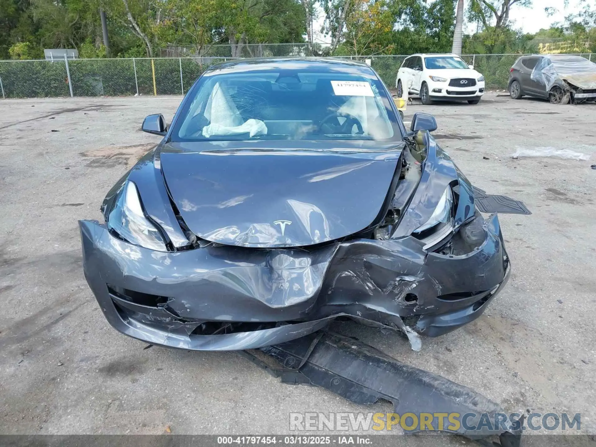 11 fotografías del automóvil dañado 5YJ3E1EA1PF601418 TESLA MODEL 3 2023