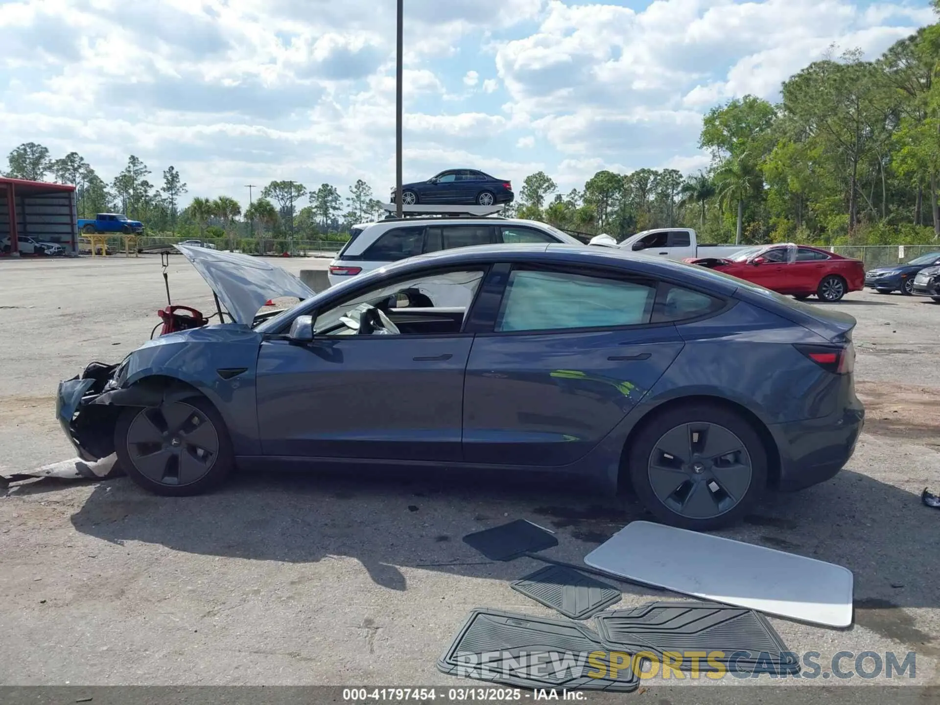 13 fotografías del automóvil dañado 5YJ3E1EA1PF601418 TESLA MODEL 3 2023