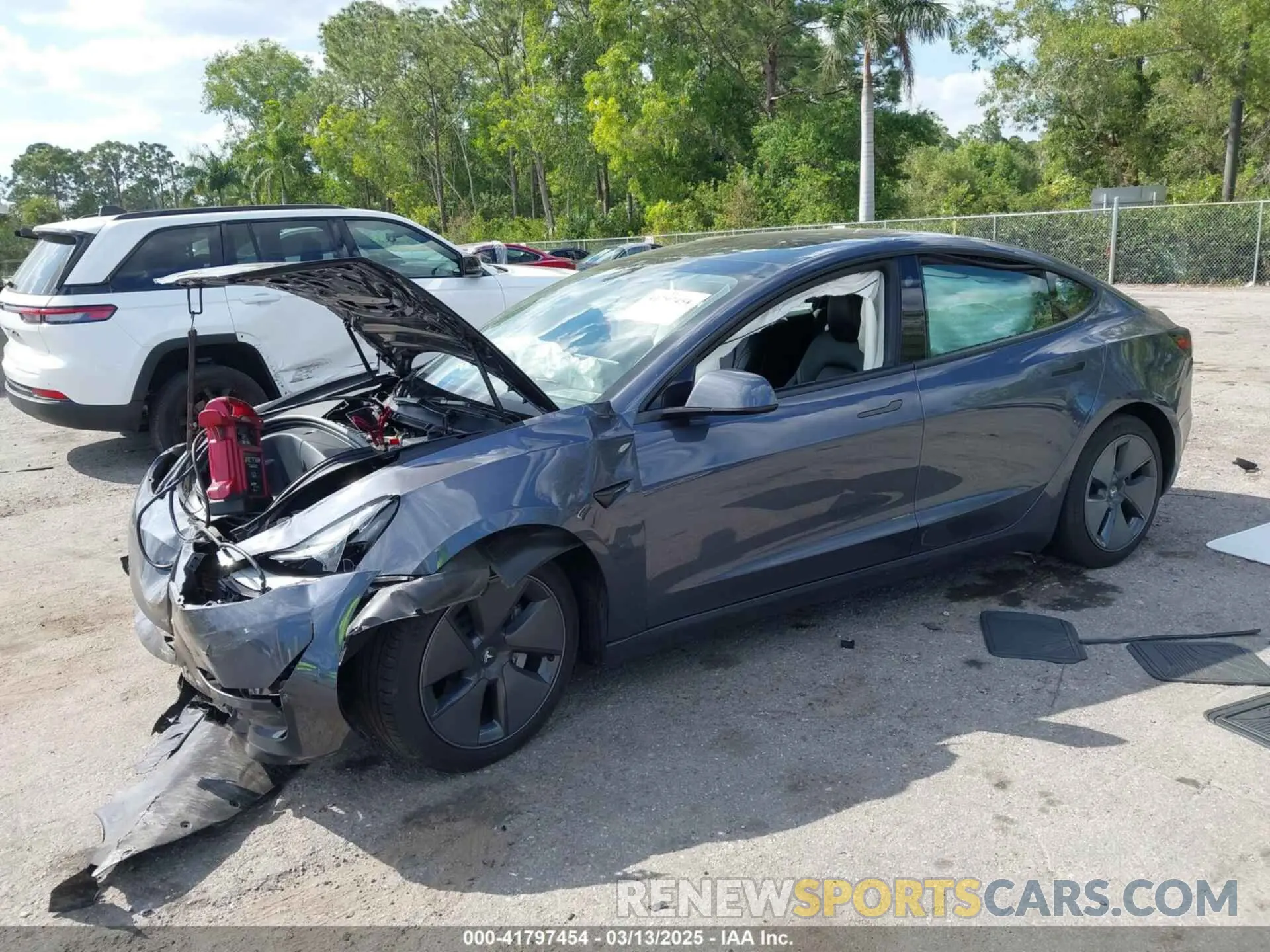 2 fotografías del automóvil dañado 5YJ3E1EA1PF601418 TESLA MODEL 3 2023