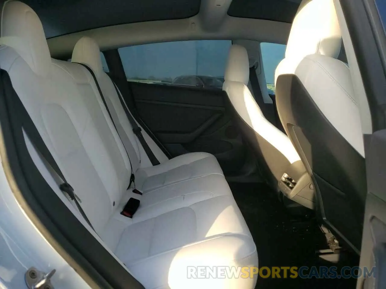 10 fotografías del automóvil dañado 5YJ3E1EA1PF619885 TESLA MODEL 3 2023