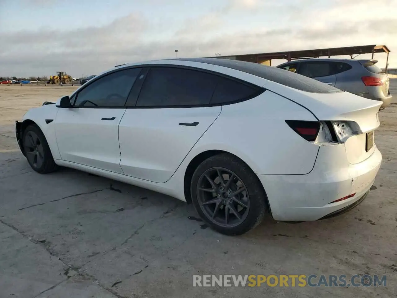 2 fotografías del automóvil dañado 5YJ3E1EA1PF619885 TESLA MODEL 3 2023