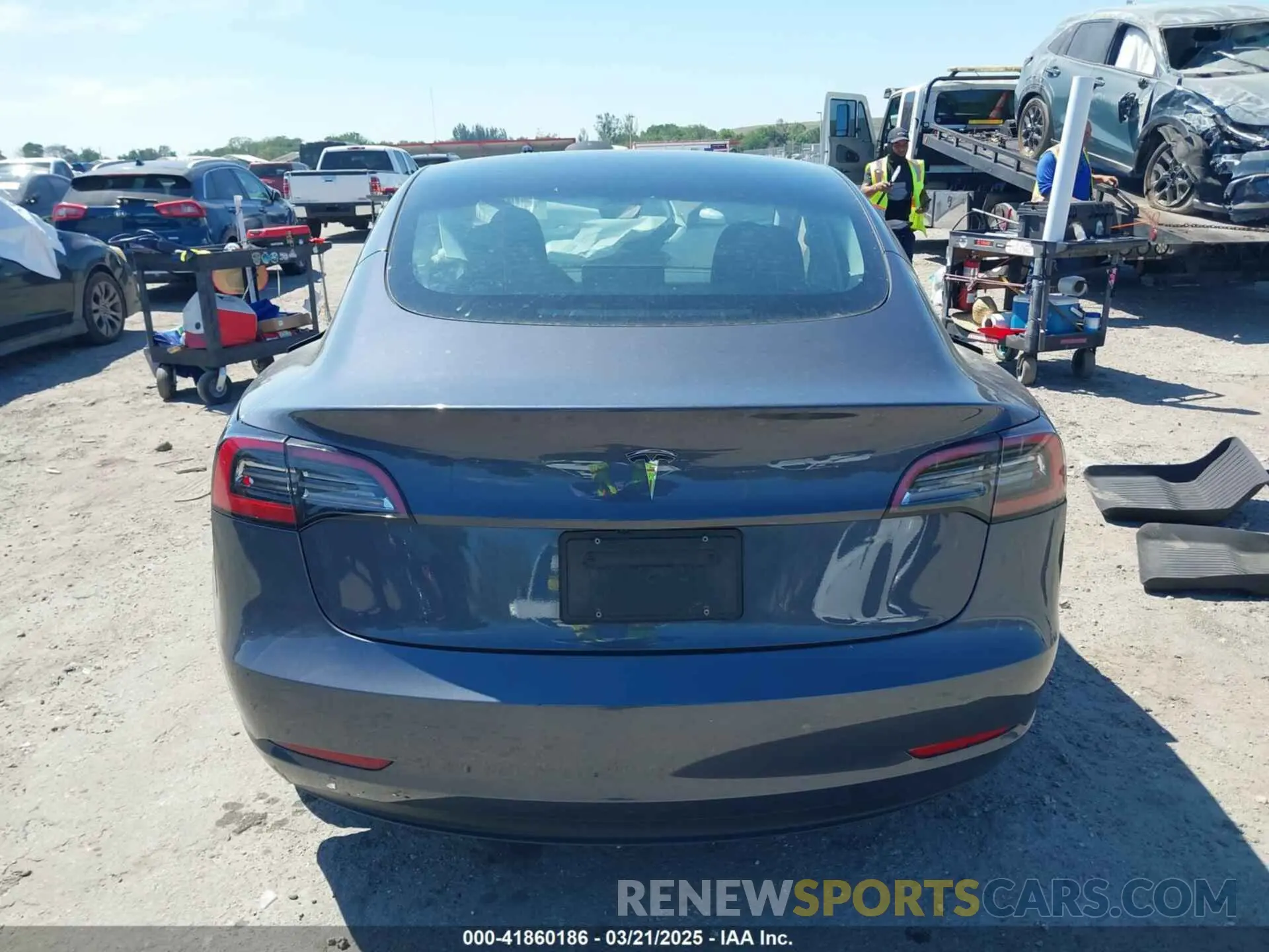 16 fotografías del automóvil dañado 5YJ3E1EA1PF622012 TESLA MODEL 3 2023