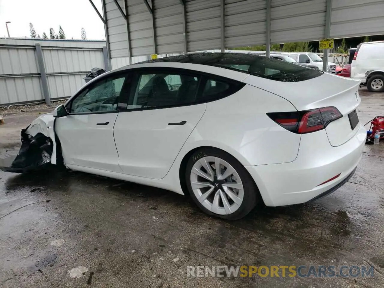 2 fotografías del automóvil dañado 5YJ3E1EA1PF644673 TESLA MODEL 3 2023