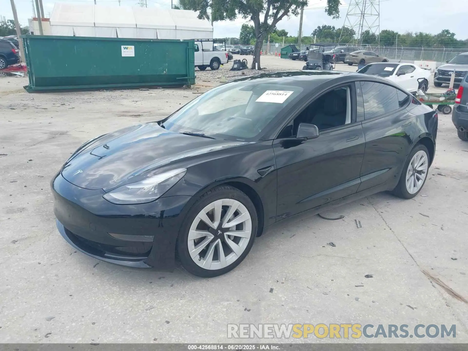 2 fotografías del automóvil dañado 5YJ3E1EA1PF657066 TESLA MODEL 3 2023