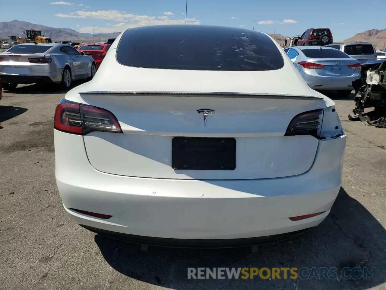 6 fotografías del automóvil dañado 5YJ3E1EA1PF665006 TESLA MODEL 3 2023