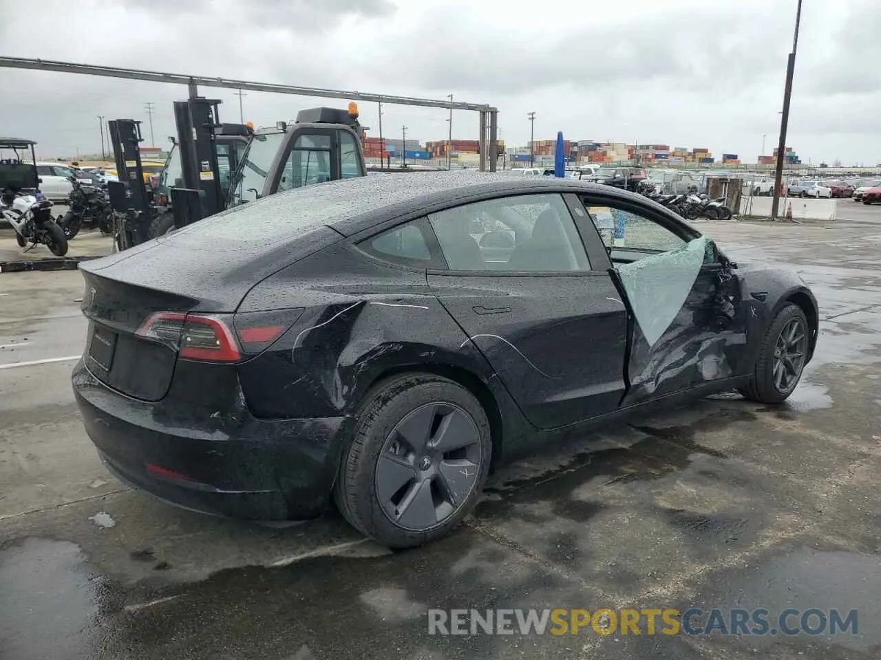 3 fotografías del automóvil dañado 5YJ3E1EA1PF677592 TESLA MODEL 3 2023