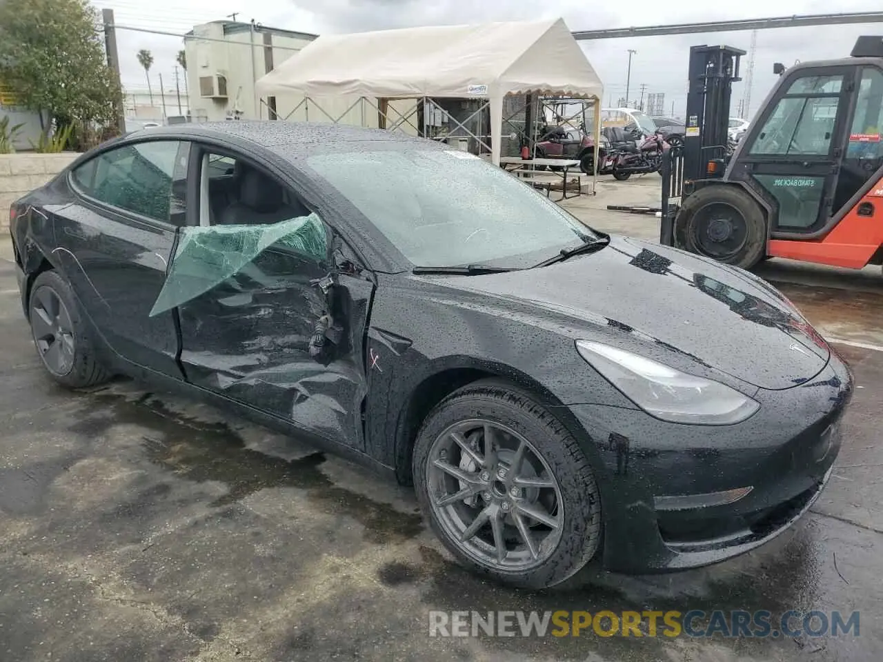 4 fotografías del automóvil dañado 5YJ3E1EA1PF677592 TESLA MODEL 3 2023