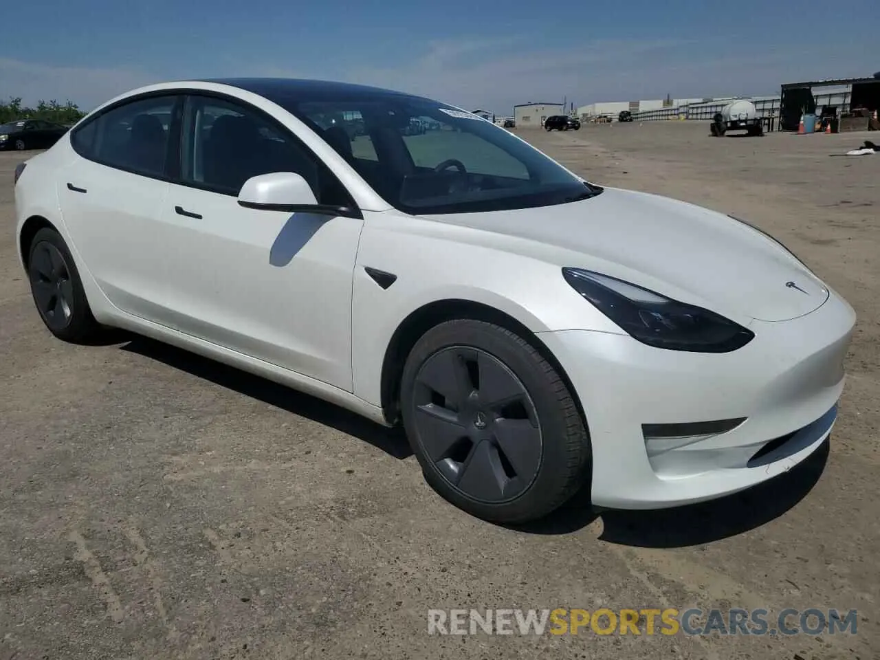 4 fotografías del automóvil dañado 5YJ3E1EA1PF684526 TESLA MODEL 3 2023