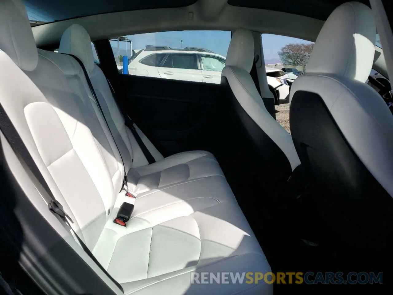 10 fotografías del automóvil dañado 5YJ3E1EA1PF685532 TESLA MODEL 3 2023