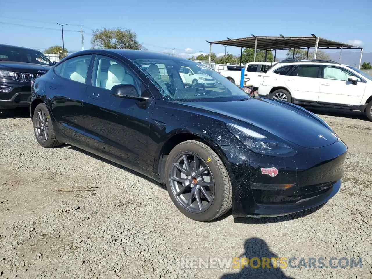4 fotografías del automóvil dañado 5YJ3E1EA1PF685532 TESLA MODEL 3 2023