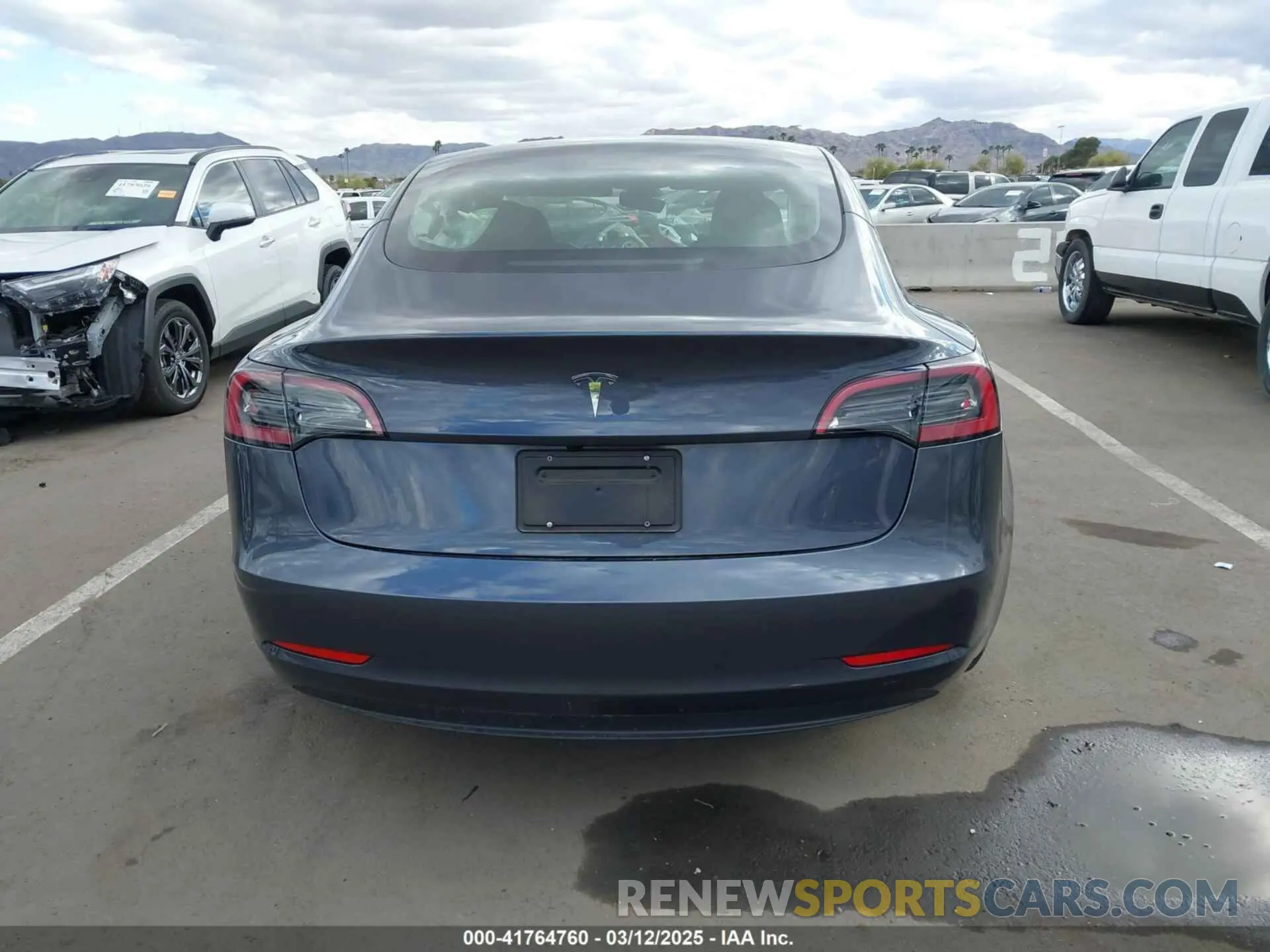 16 fotografías del automóvil dañado 5YJ3E1EA1PF691699 TESLA MODEL 3 2023