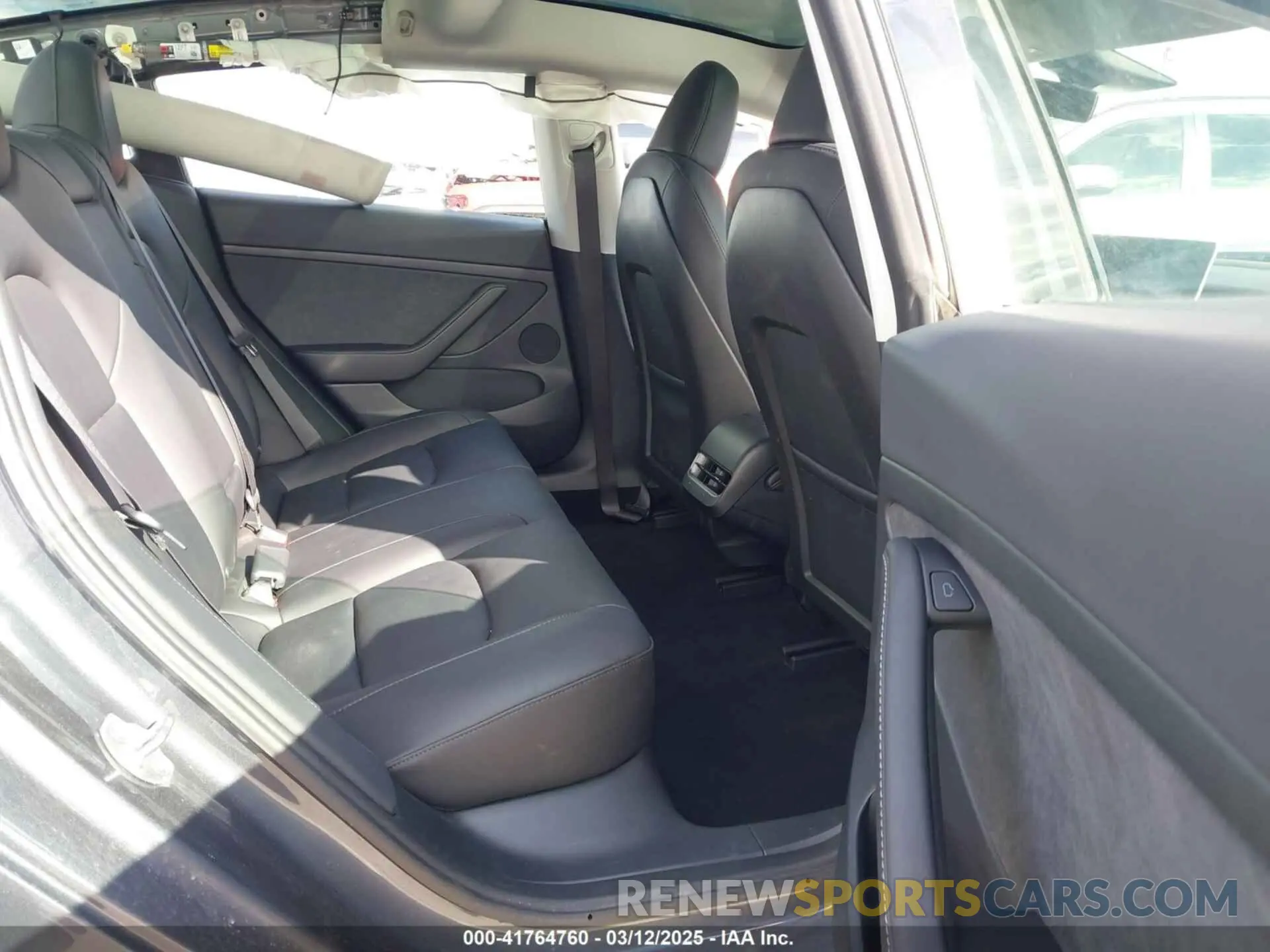 8 fotografías del automóvil dañado 5YJ3E1EA1PF691699 TESLA MODEL 3 2023