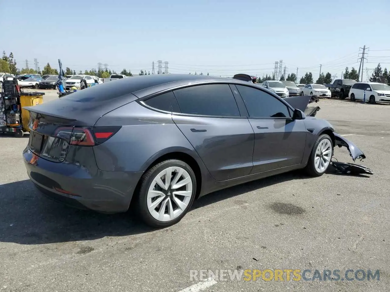 3 fotografías del automóvil dañado 5YJ3E1EA1PF701664 TESLA MODEL 3 2023