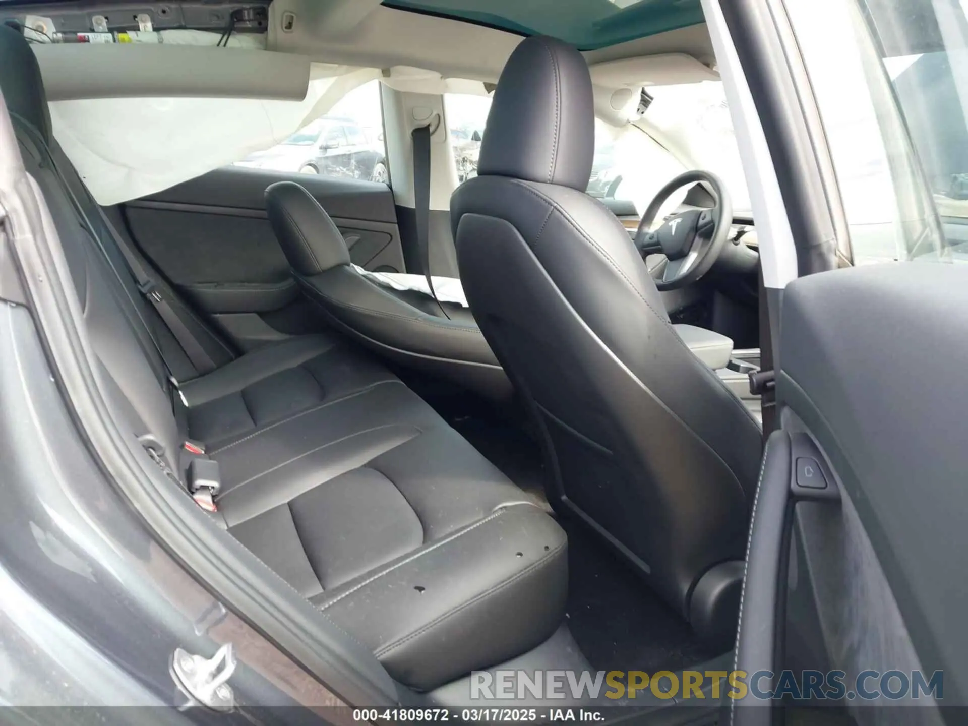 8 fotografías del automóvil dañado 5YJ3E1EA1PF716004 TESLA MODEL 3 2023